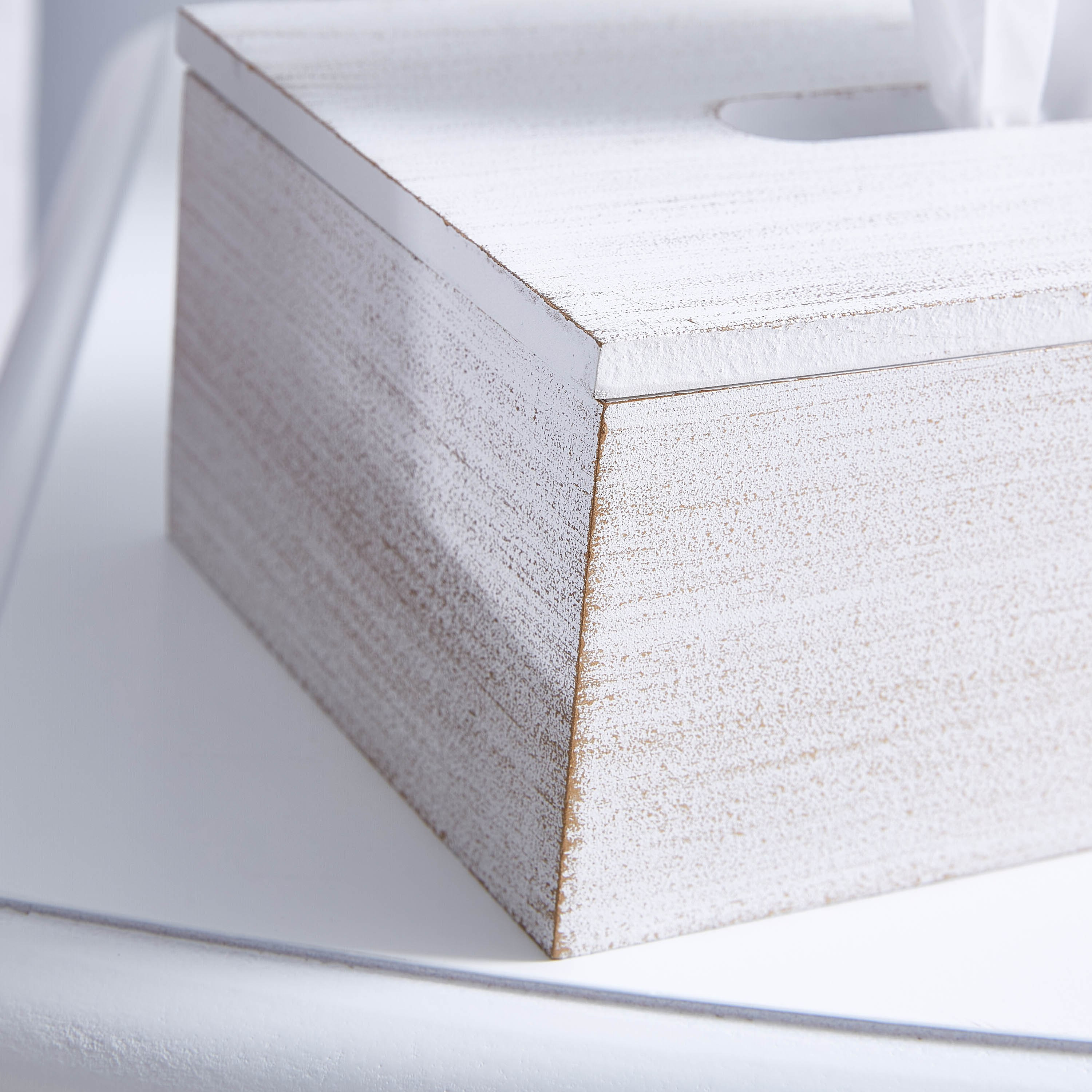 Mia Rectangular Tissue Box-hbxdecorandfurnishings-homeaccessories-novelties-image-3