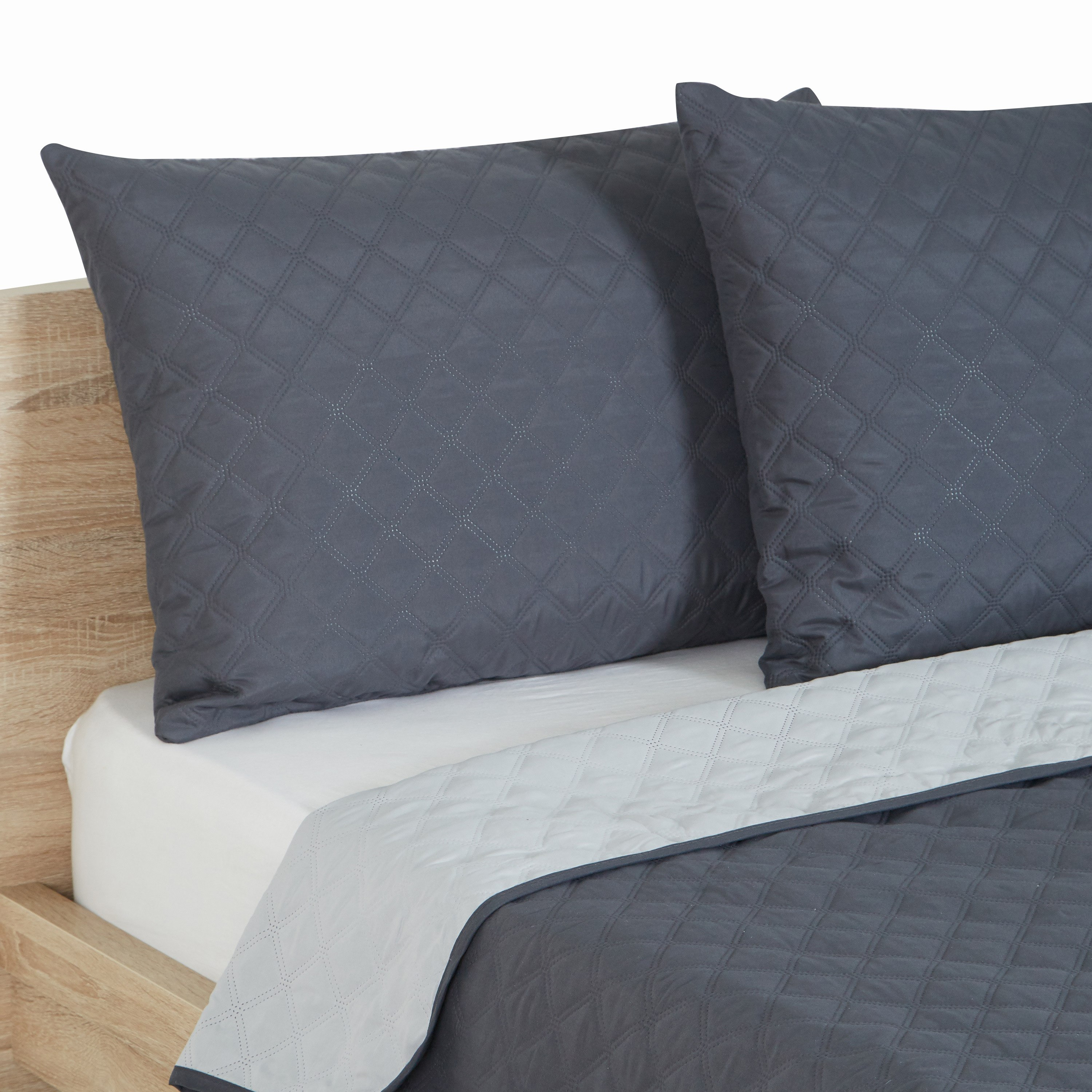 طقم مفارش سرير كينج من 3 قطع مبطّنة من بلاير - 240x260 سم-hbxdecorandfurnishings-bedding-bedspreadsandquilts-image-3
