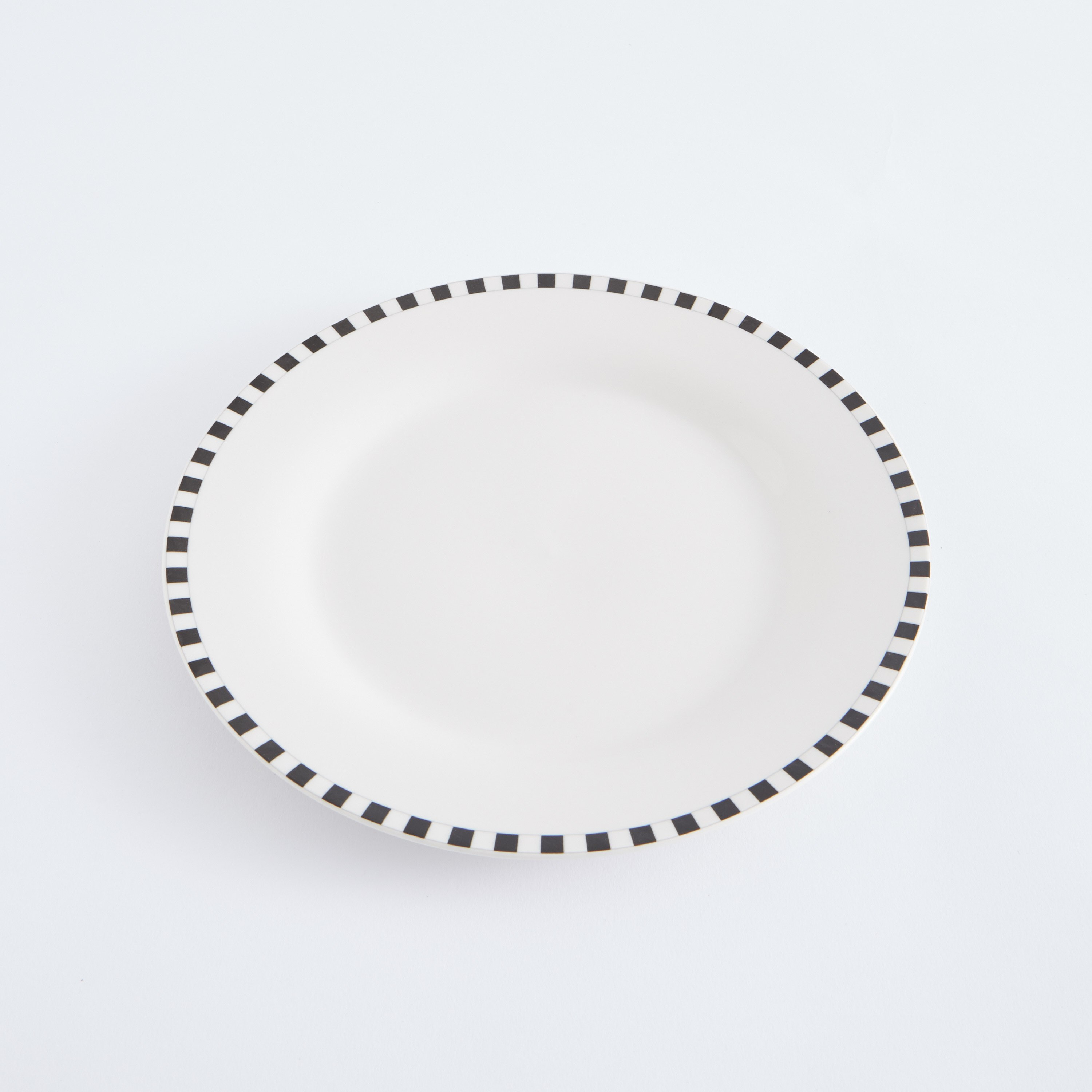 طقم مستلزمات مائدة من 30 قطعة مقلّمة من أوربان-hbxhomeware-hbxkitchen-image-7