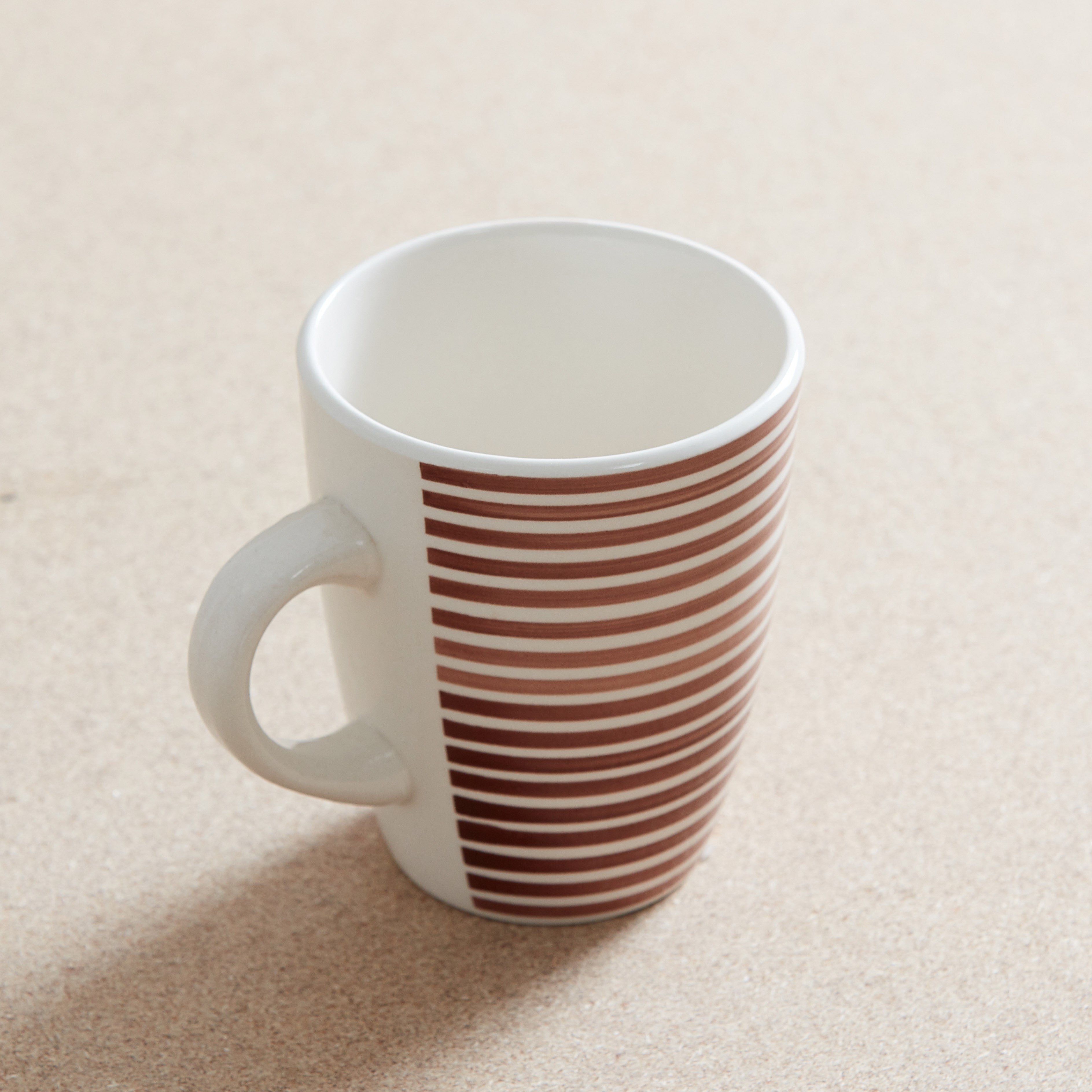 Stoneware Striped Mug - 400 ml-hbxdecorandfurnishings-tabletop-crockery-image-2