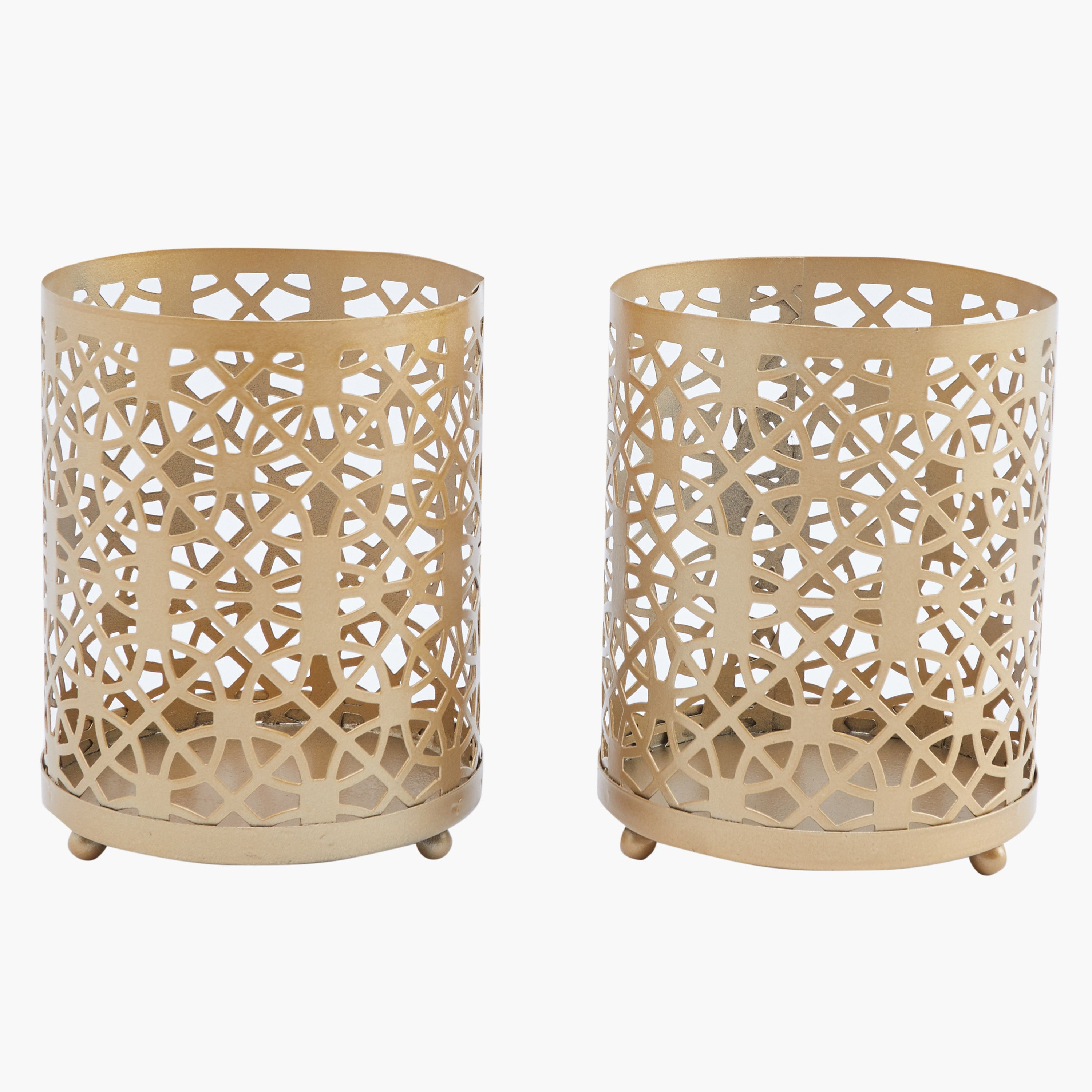 حامل شموع معدني مفرّغ - طقم من قطعتين-hbxlivingroom-decorandaccessories-candleholders-image-1