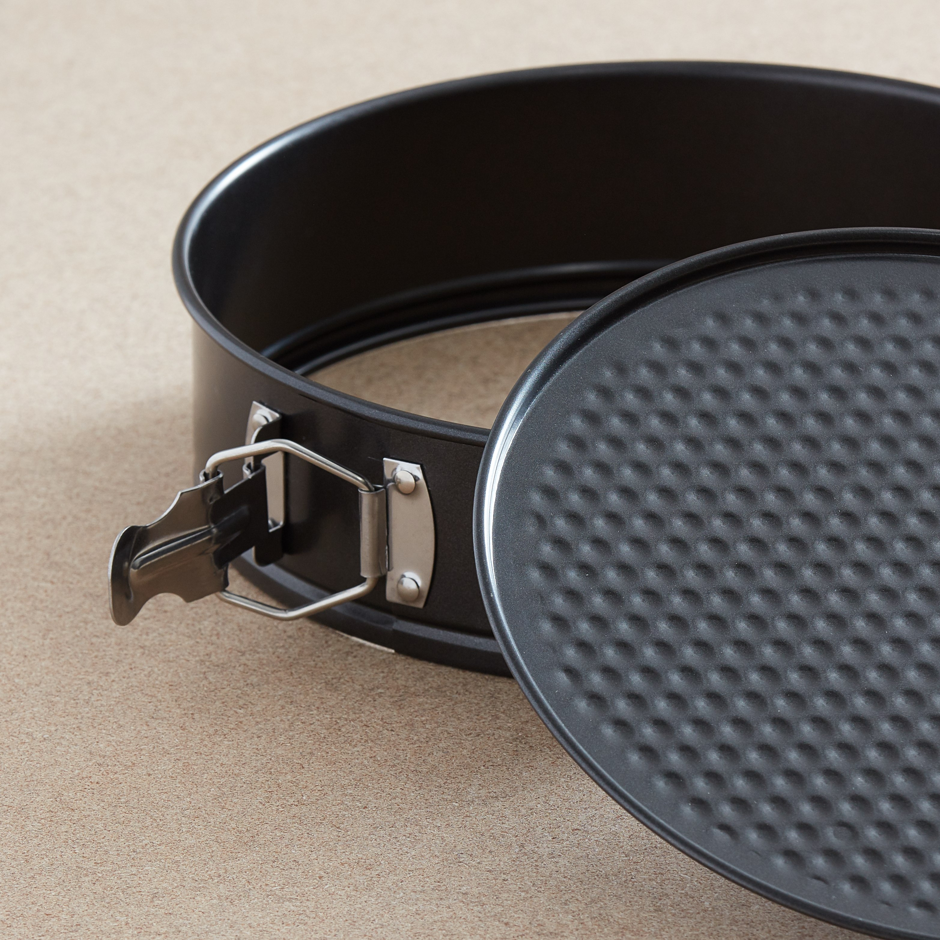 صينيّة خبز مستديرة مع قاعدة قابلةٍ للإزالة من إيبانو - 24×6.8 سم-hbxkitchen-bakeware-image-3