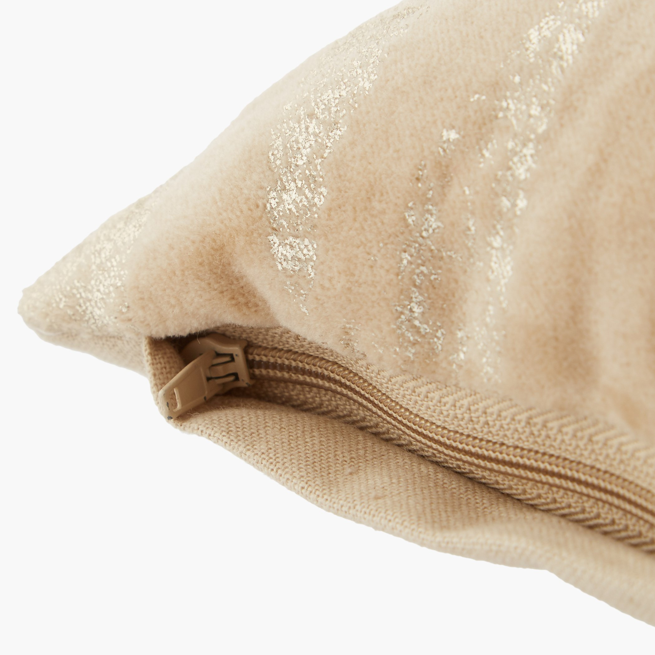 وسادة محشوّة مزينة بالخرز إيفا - 30x50 سم-hbxlivingroom-furnishings-cushionsandcovers-filledcushions-image-4