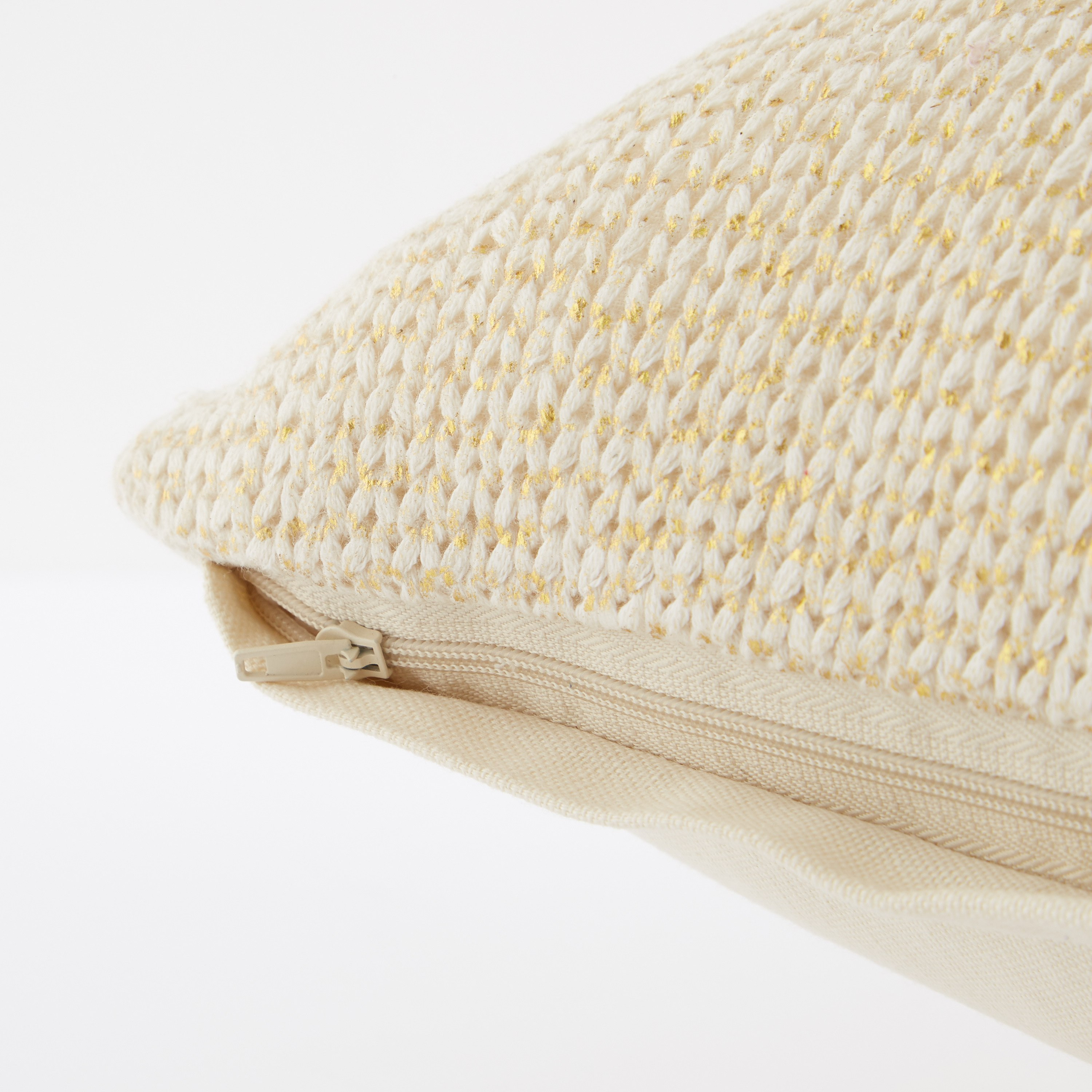 غطاء وسادة بطبعات فويل من ماجيستيك - 40×40 سم-hbxhomeware-cushionsandcovers-cushioncovers-image-3