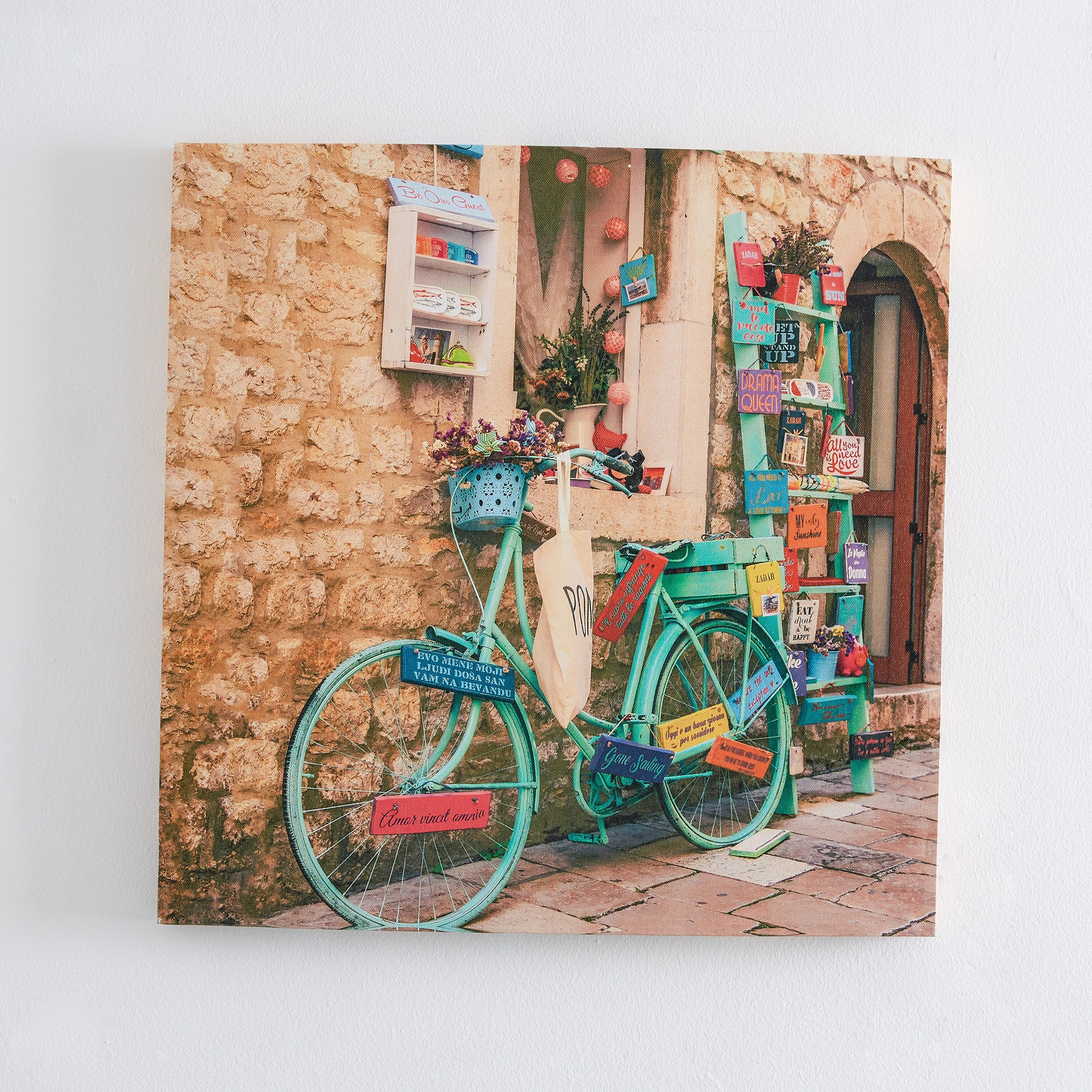 لوحة كانفاس جدارية مؤطّرة بطبعات - 50x50 سم-PROMO_HB_AE_B1G1_250925-image-1