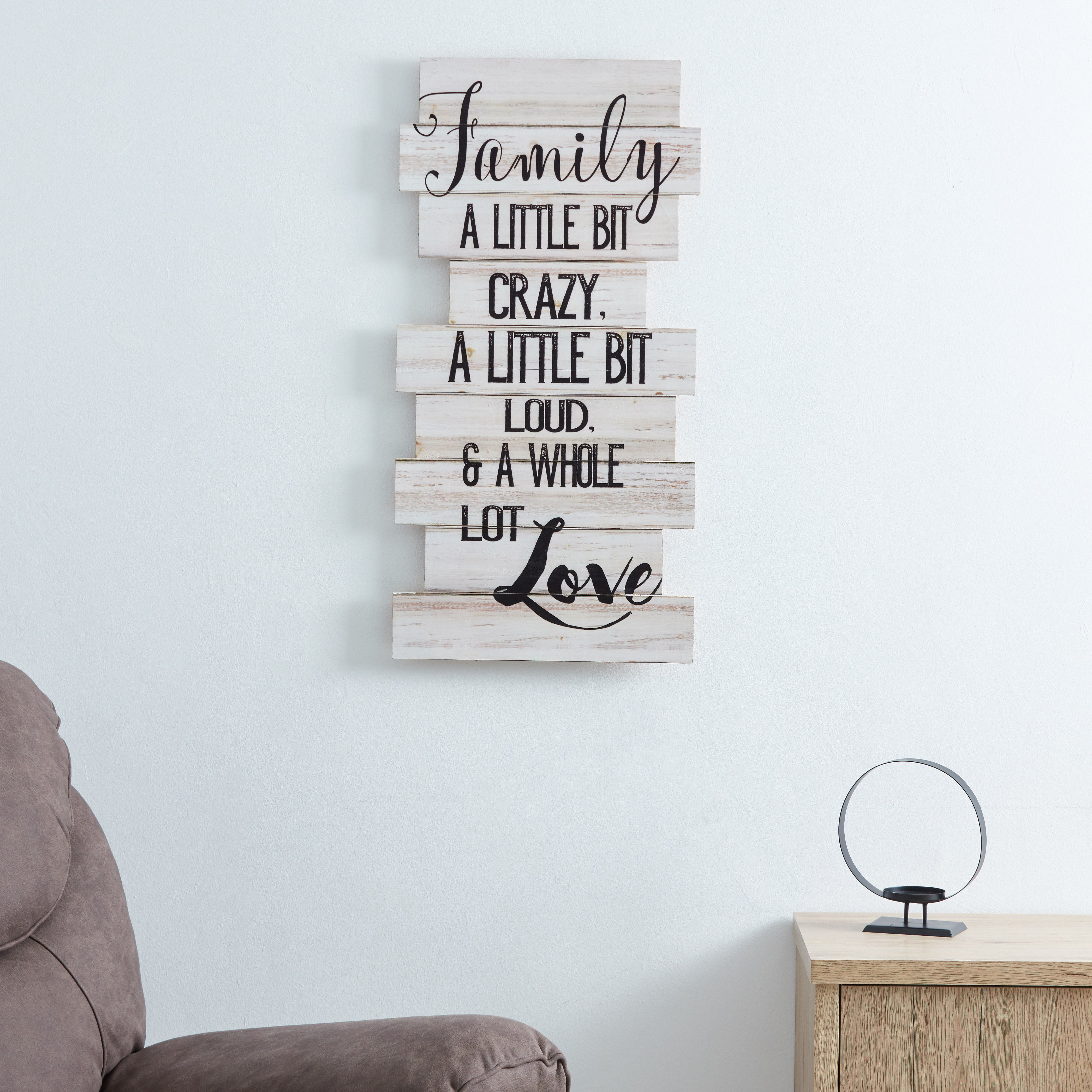 برواز صور لوحة خشبيّة بطبعات عائلة - 40×80 سم-hbxhomeware-hbxdecorandfurnishings-image-2