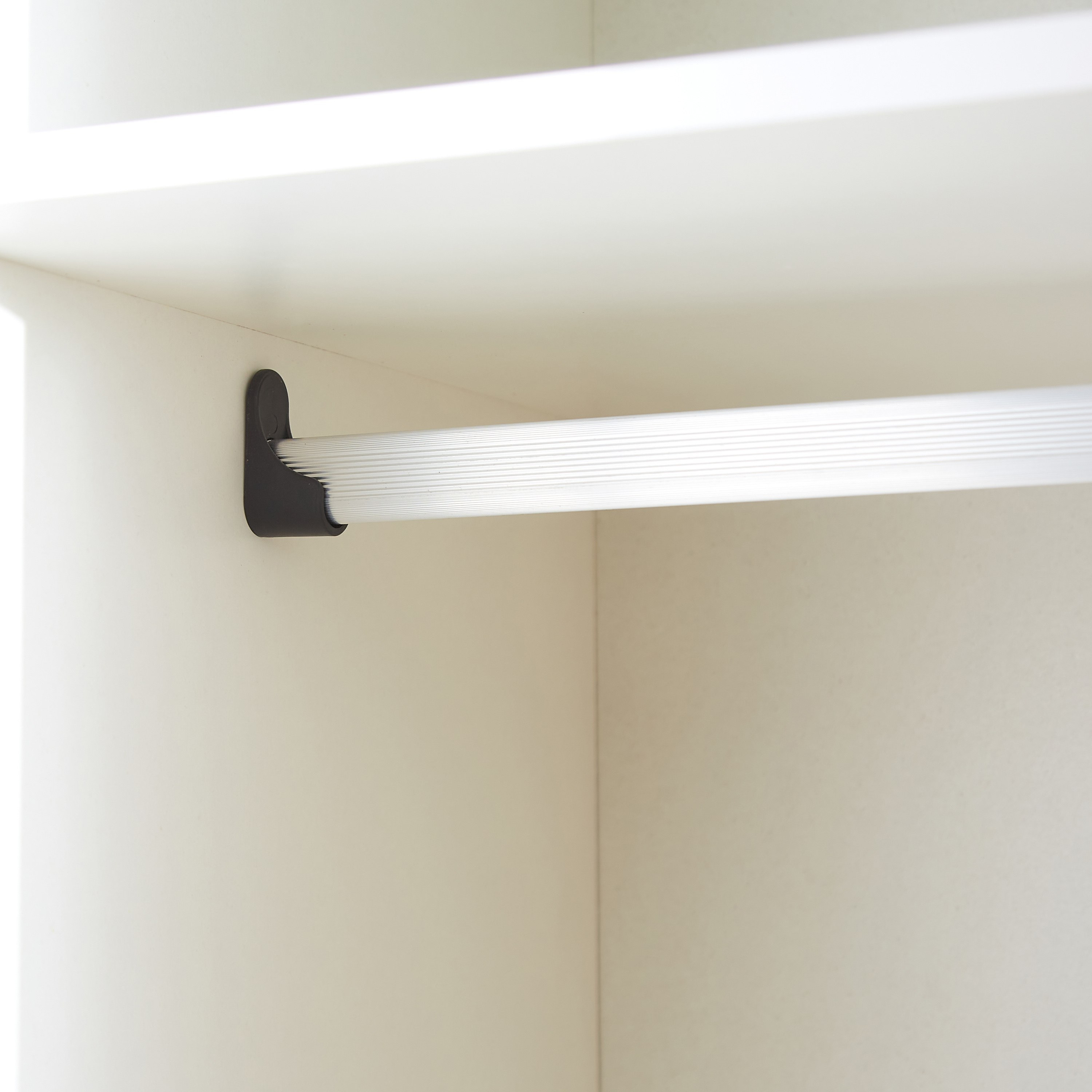 خزانة ملابس 3 أبواب مع مرآة ودرجين - بلس من موڤو-hbxfurniture-wardrobes-image-6