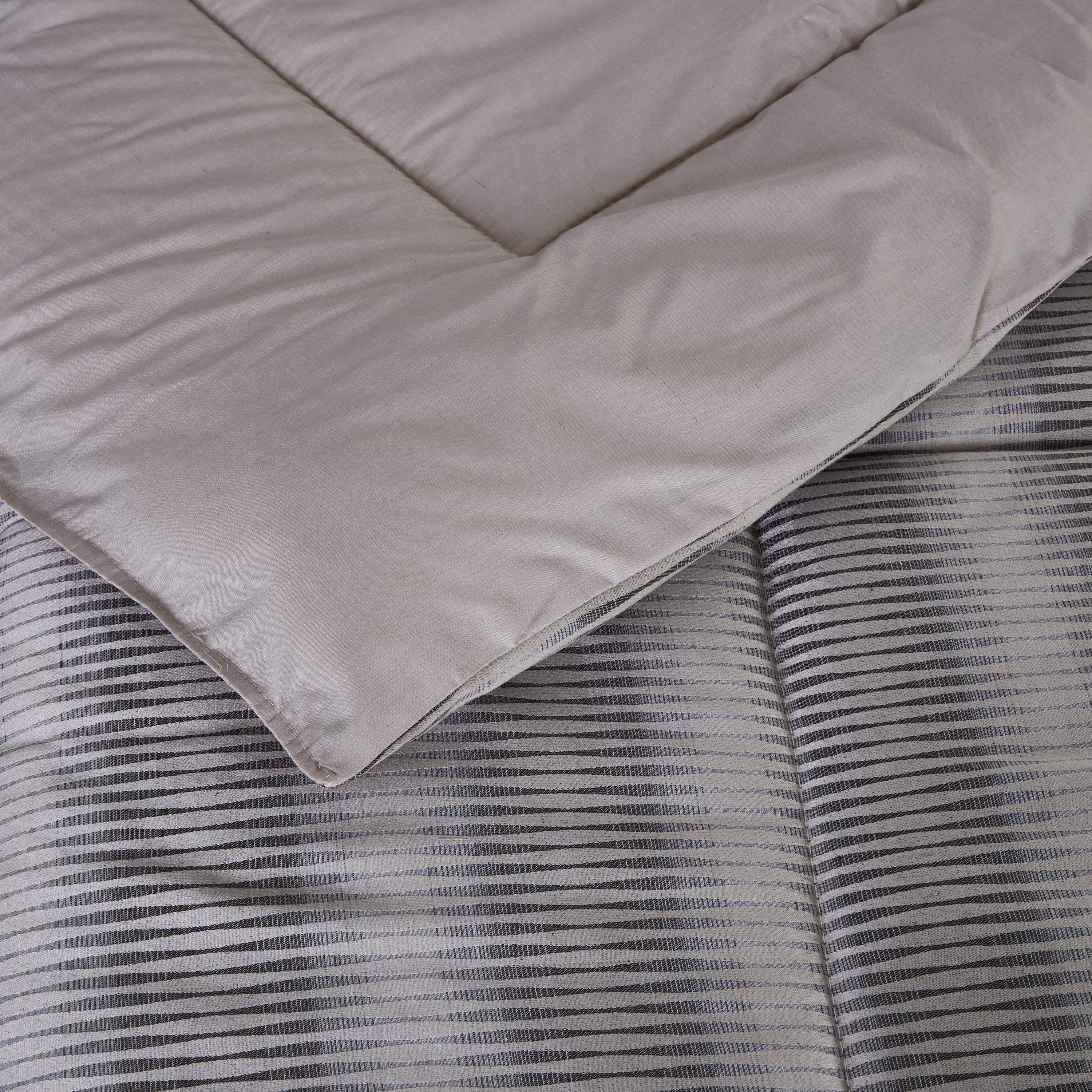 طقم لحاف كينج من 10 قطع جاكارد من إيفان-hbxhomeware-hbxbedroom-image-6