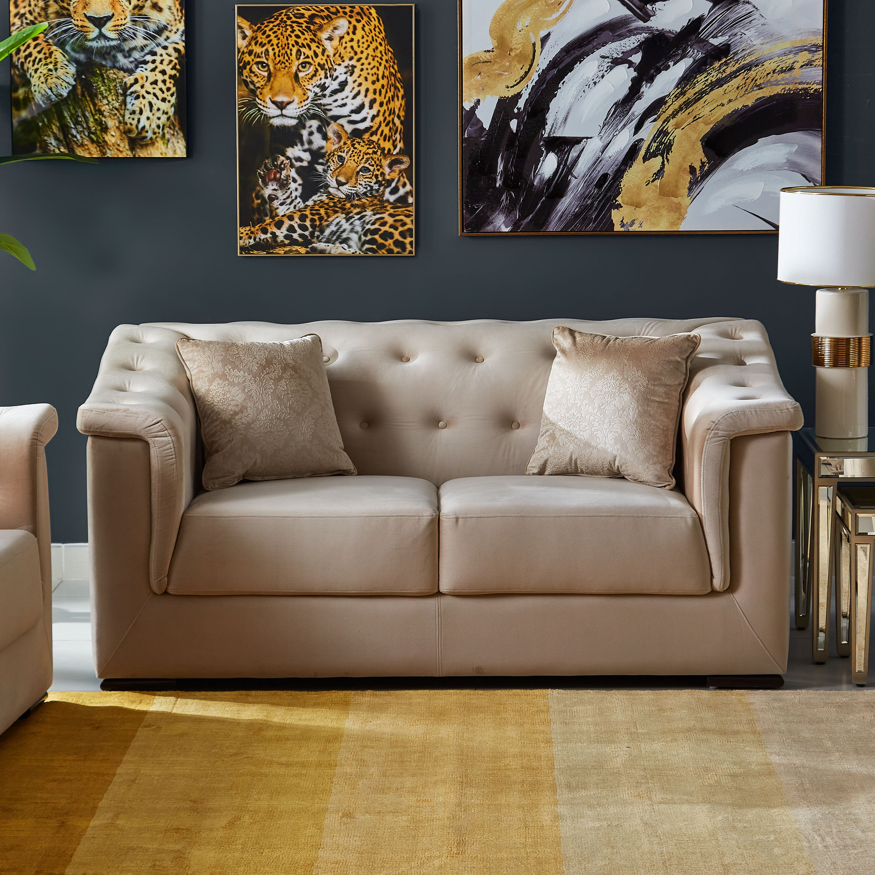 كنبة مخملية مقعدين مع وسائد من سندريلا-hbxlivingroom-sofasandarmchairs-sofas-image-1