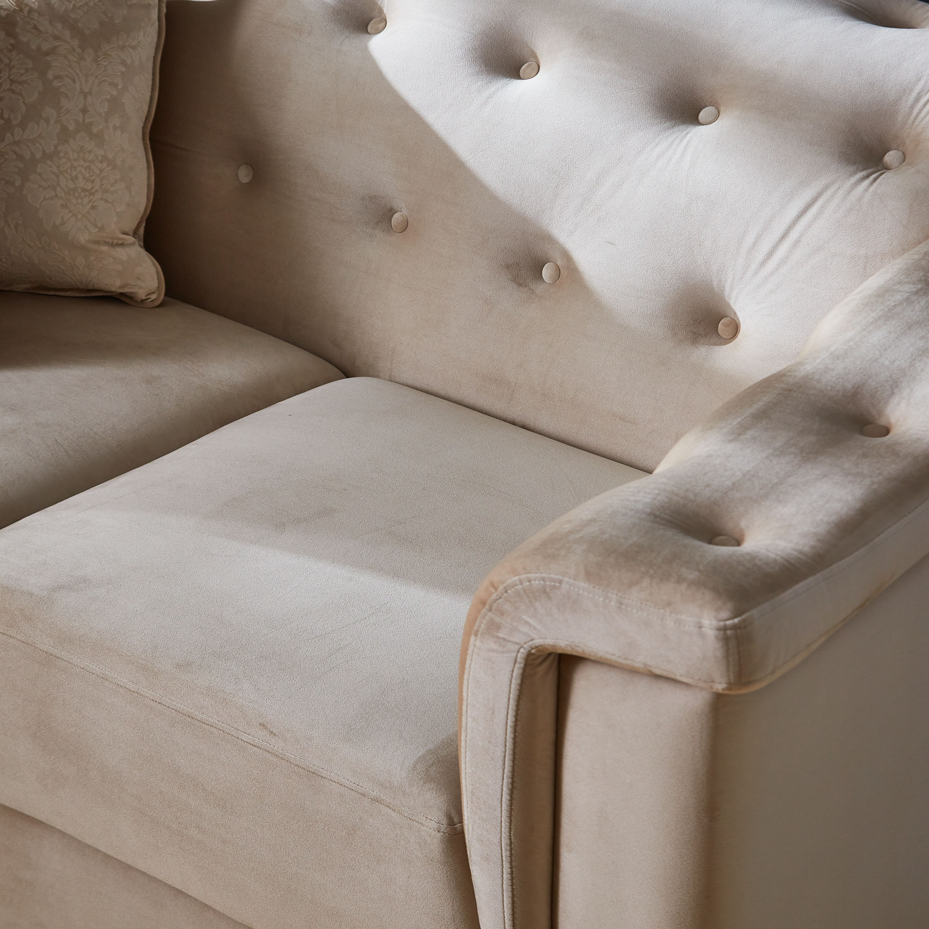 كنبة مخملية مقعدين مع وسائد من سندريلا-hbxlivingroom-sofasandarmchairs-sofas-image-4