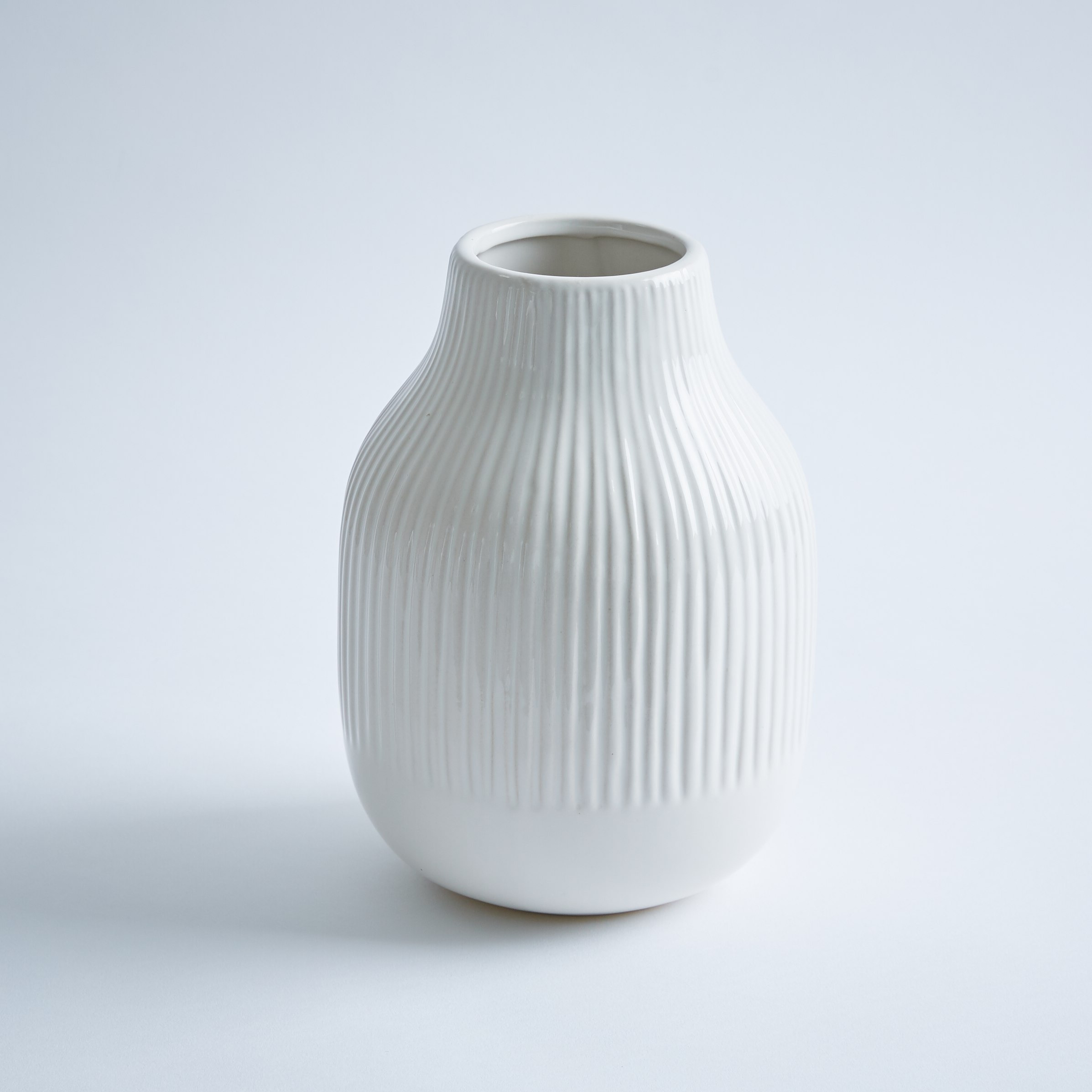 مزهرية سيراميك من سيركا-hbxbedroom-decorandaccessories-vases-image-5