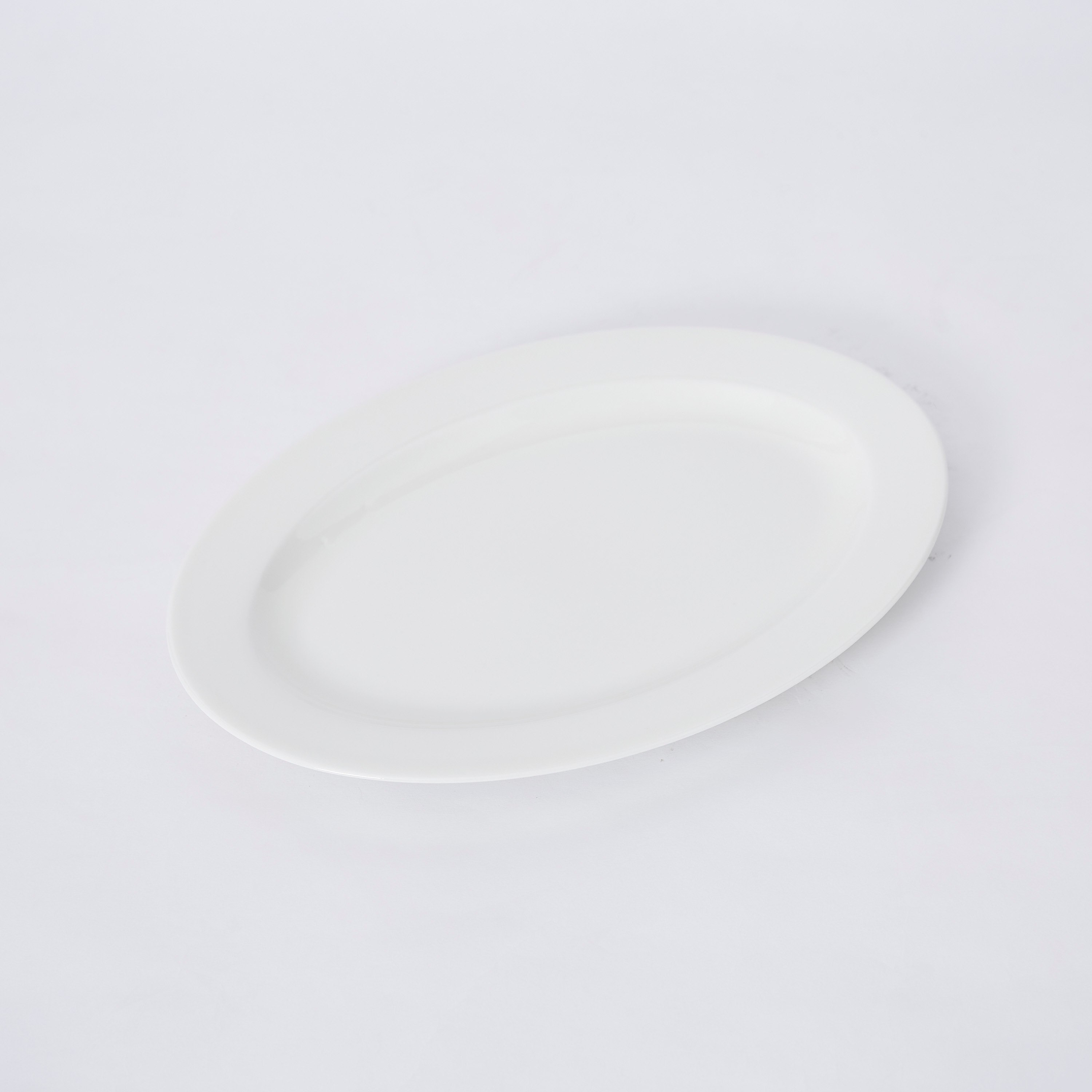طبق بيضاوي بورسلين من كرمسسون - 30 سم-hbxdecorandfurnishings-tabletop-crockery-image-5