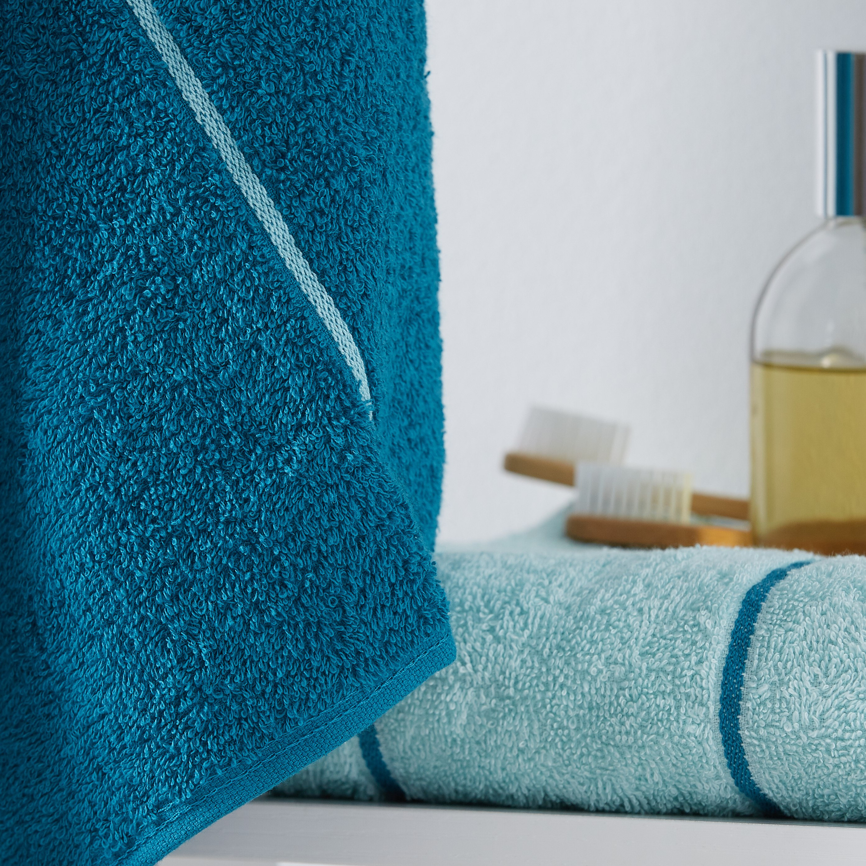 Elementary Bath Towel - Set of 2-hbxbathroom-bathroomtextiles-image-2