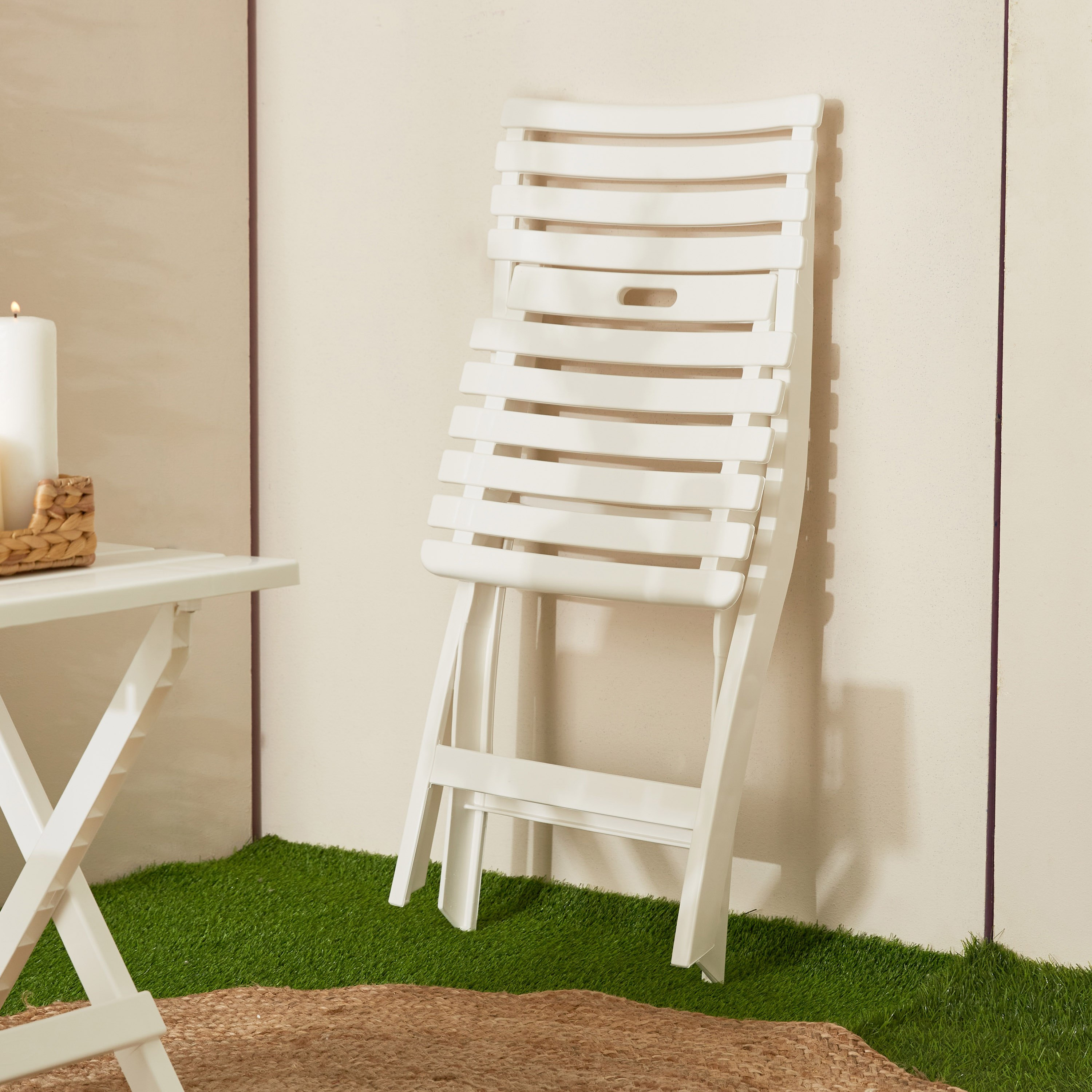 كرسي قابل للطّي من فيرا بورتابل-hbxfurniture-outdoor-swingsandchairs-image-7