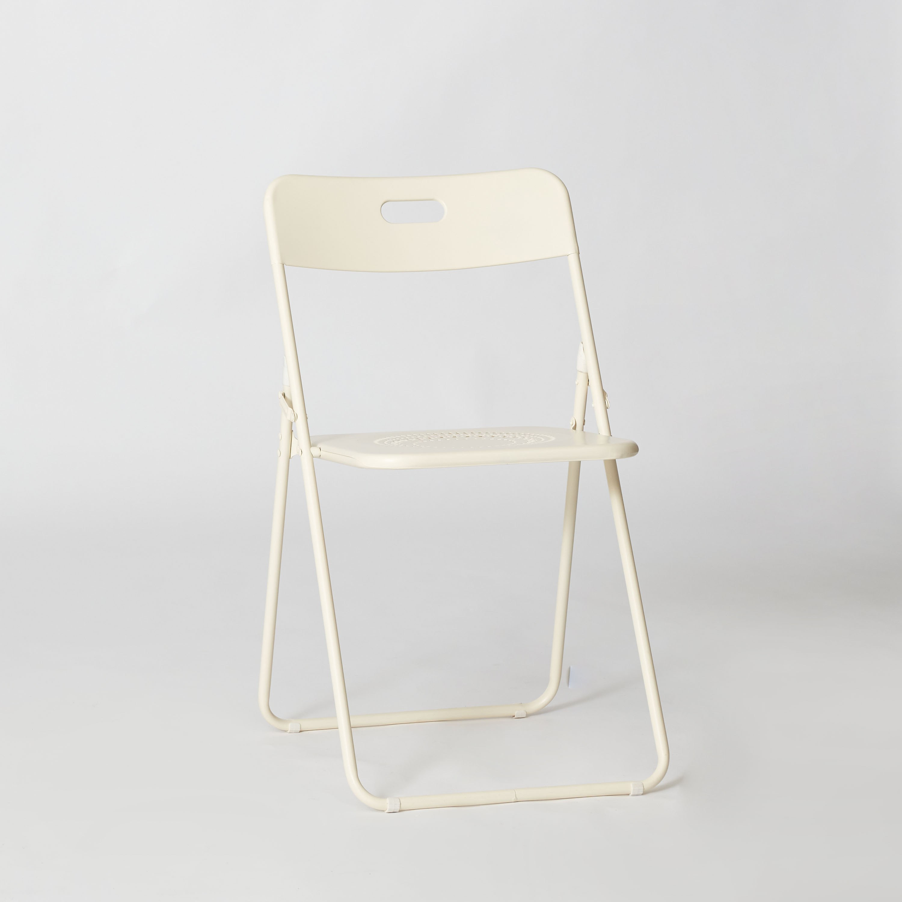 طقم شرفة 3 قطع من طاولة وكرسي قابل للطي من فيرا أنجل-hbxfurniture-outdoor-diningsets-image-11