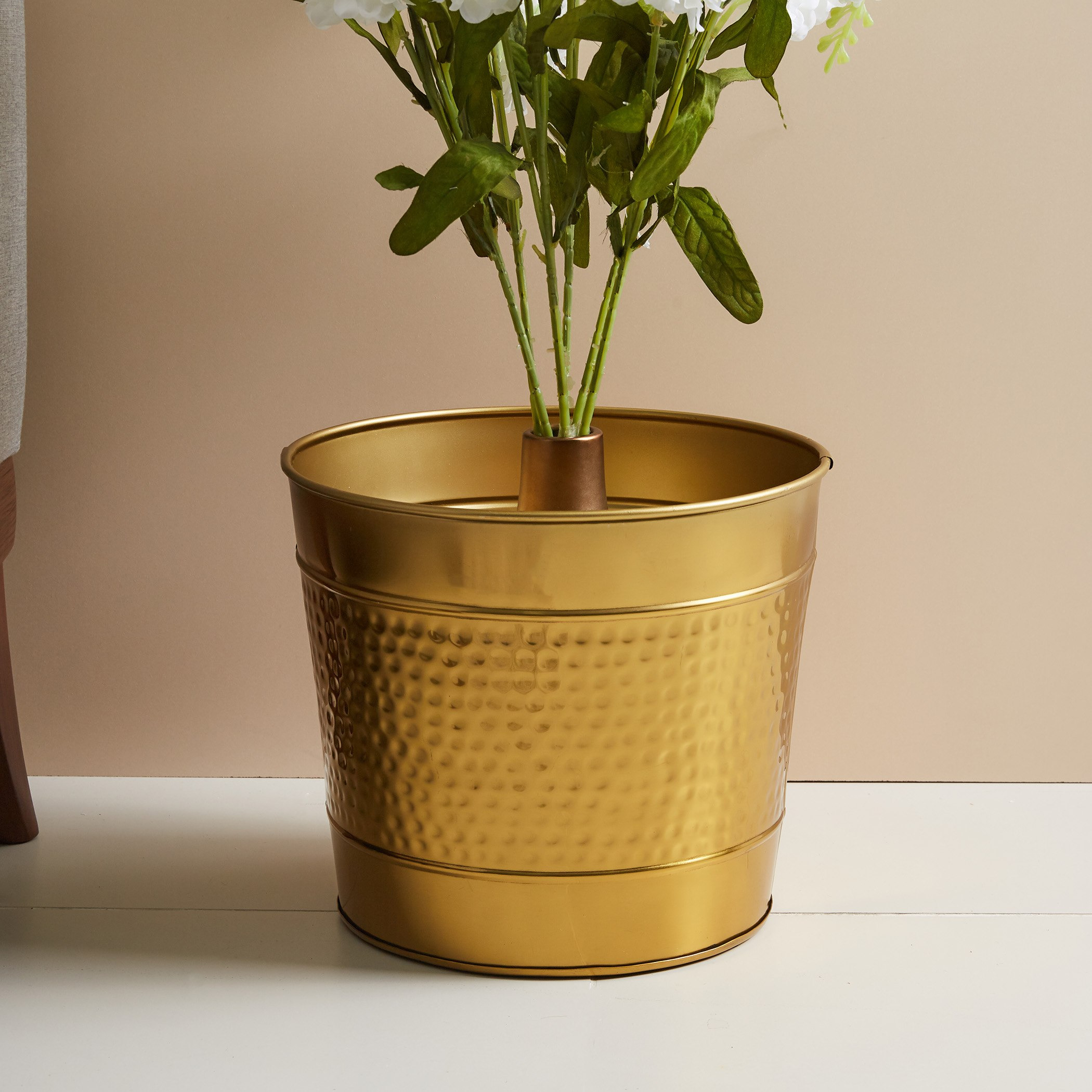 وعاء زرع معدني مطروق - 27 سم-hbxdecorandfurnishings-homeaccessories-artificialflowersandplants-image-2