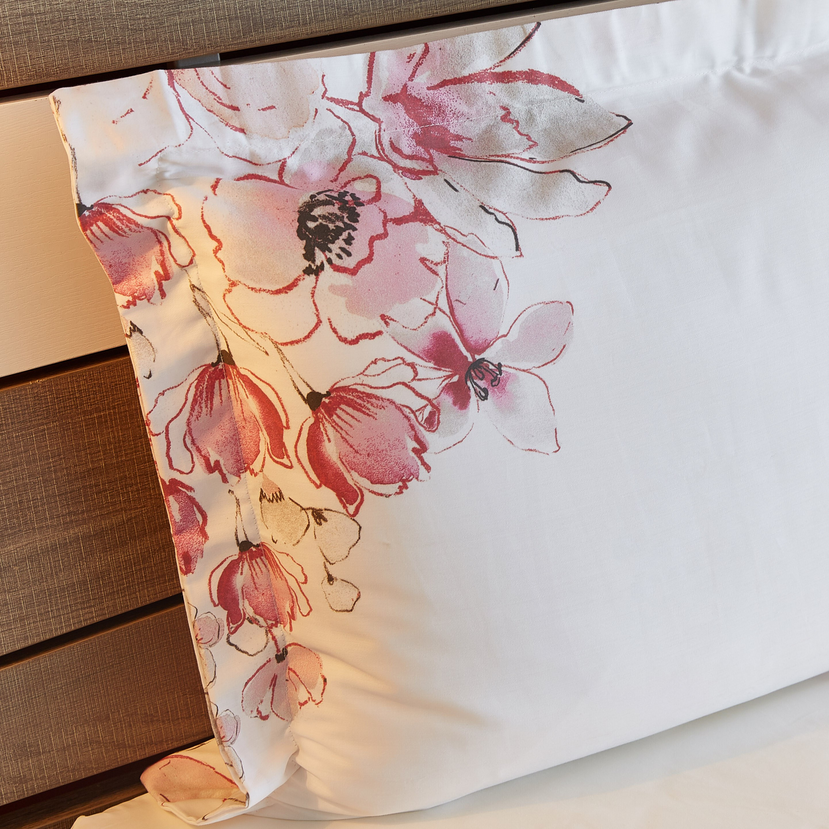 زوج أغطية وسائد بطبعات من روزيلا - 75x50 سم-hbxhomeware-hbxbedroom-image-2