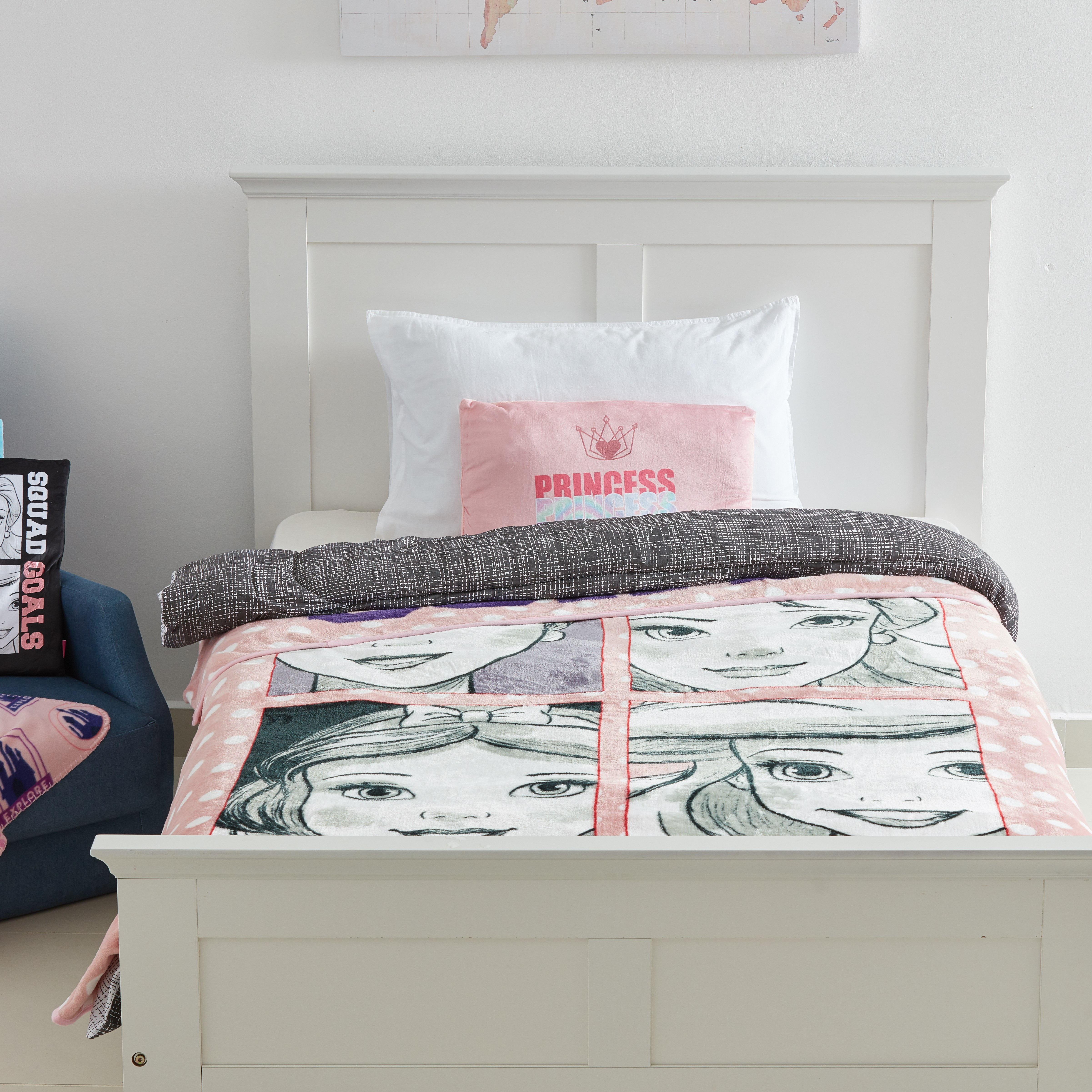 بطانية صوف بطبعات رقميّة أميرة - 160x220 سم-hbxhomeware-hbxkidsandyouth-image-1