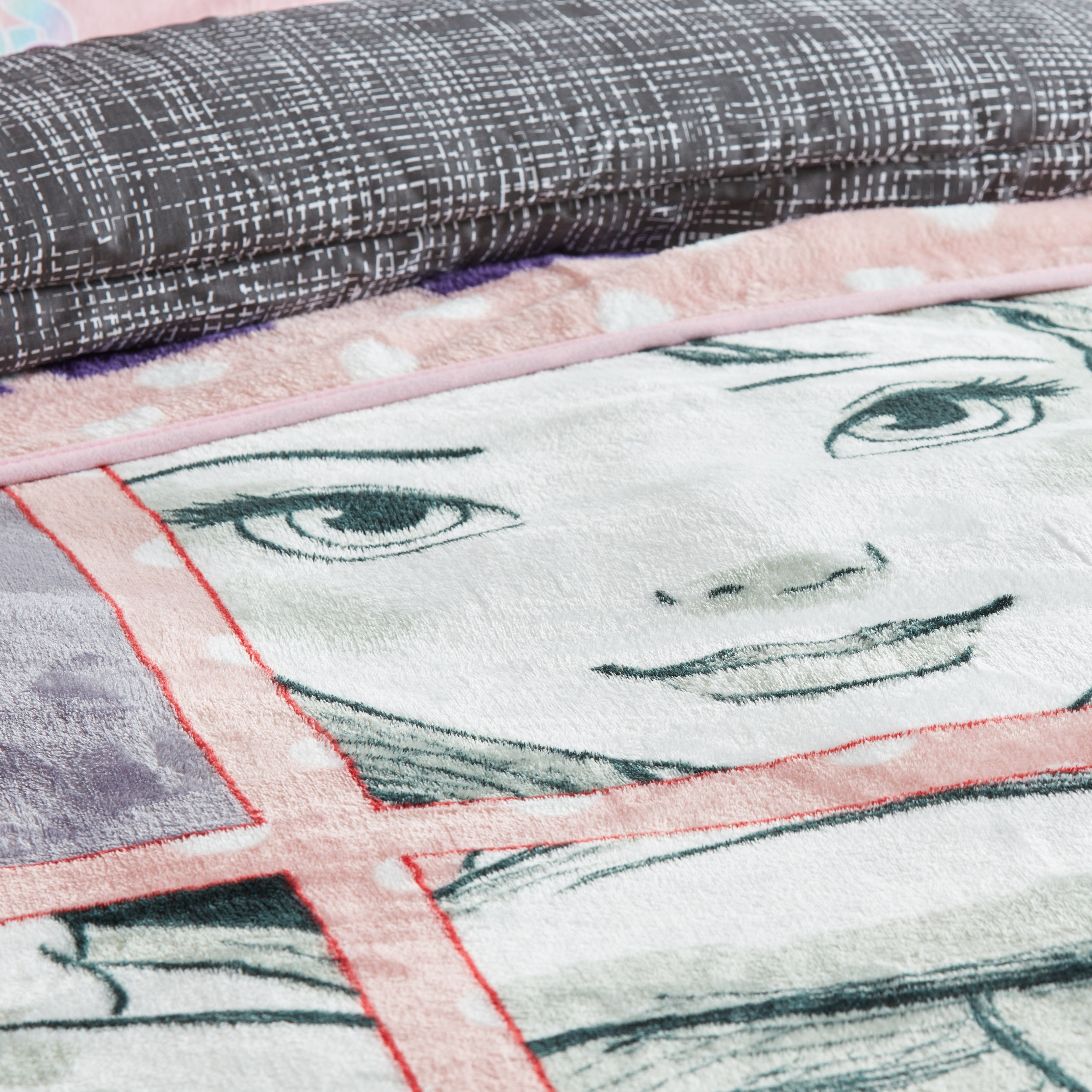 بطانية صوف بطبعات رقميّة أميرة - 160x220 سم-hbxhomeware-hbxkidsandyouth-image-3