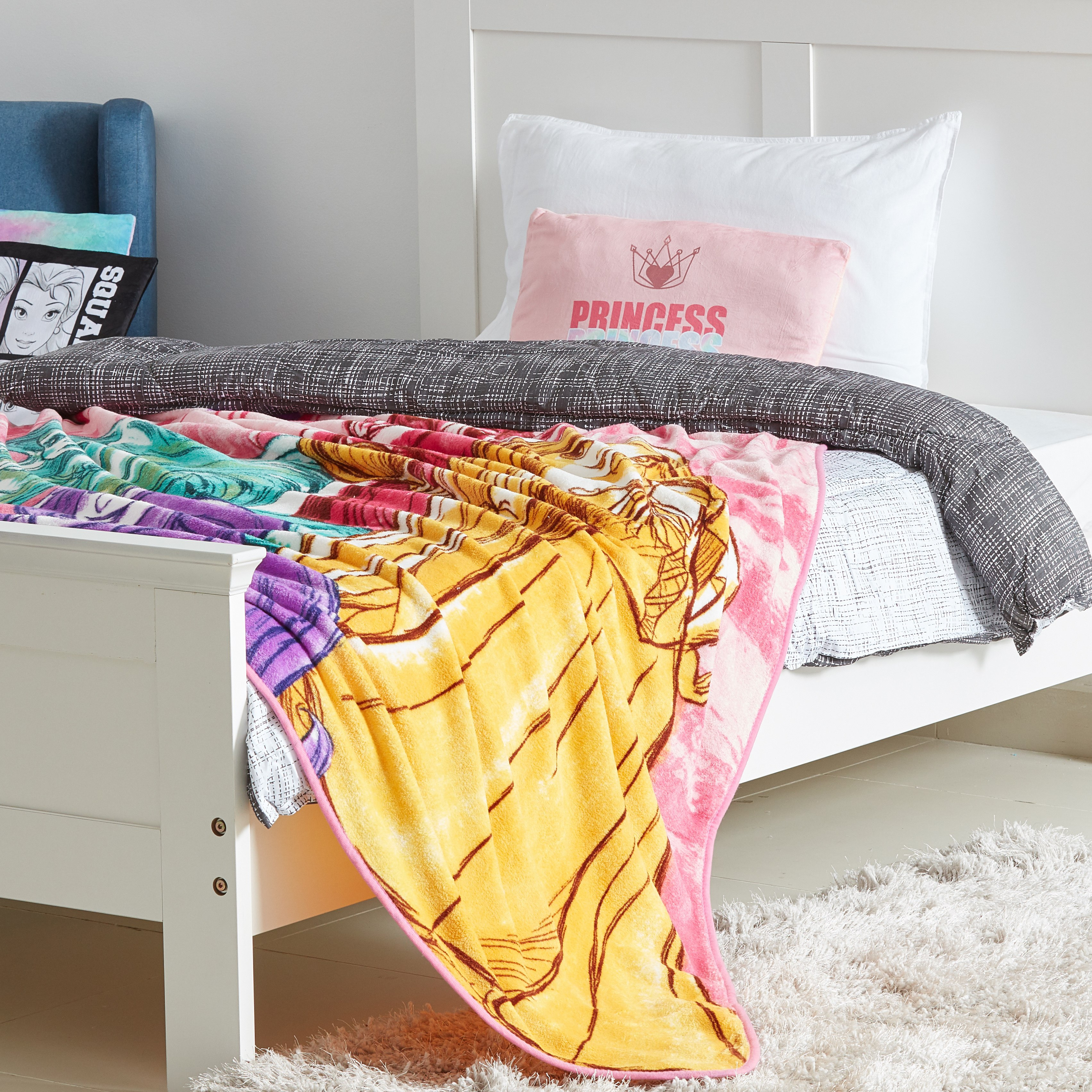 بطانية صوف بطبعات رقميّة أميرة - 160x220 سم-hbxhomeware-hbxkidsandyouth-image-2