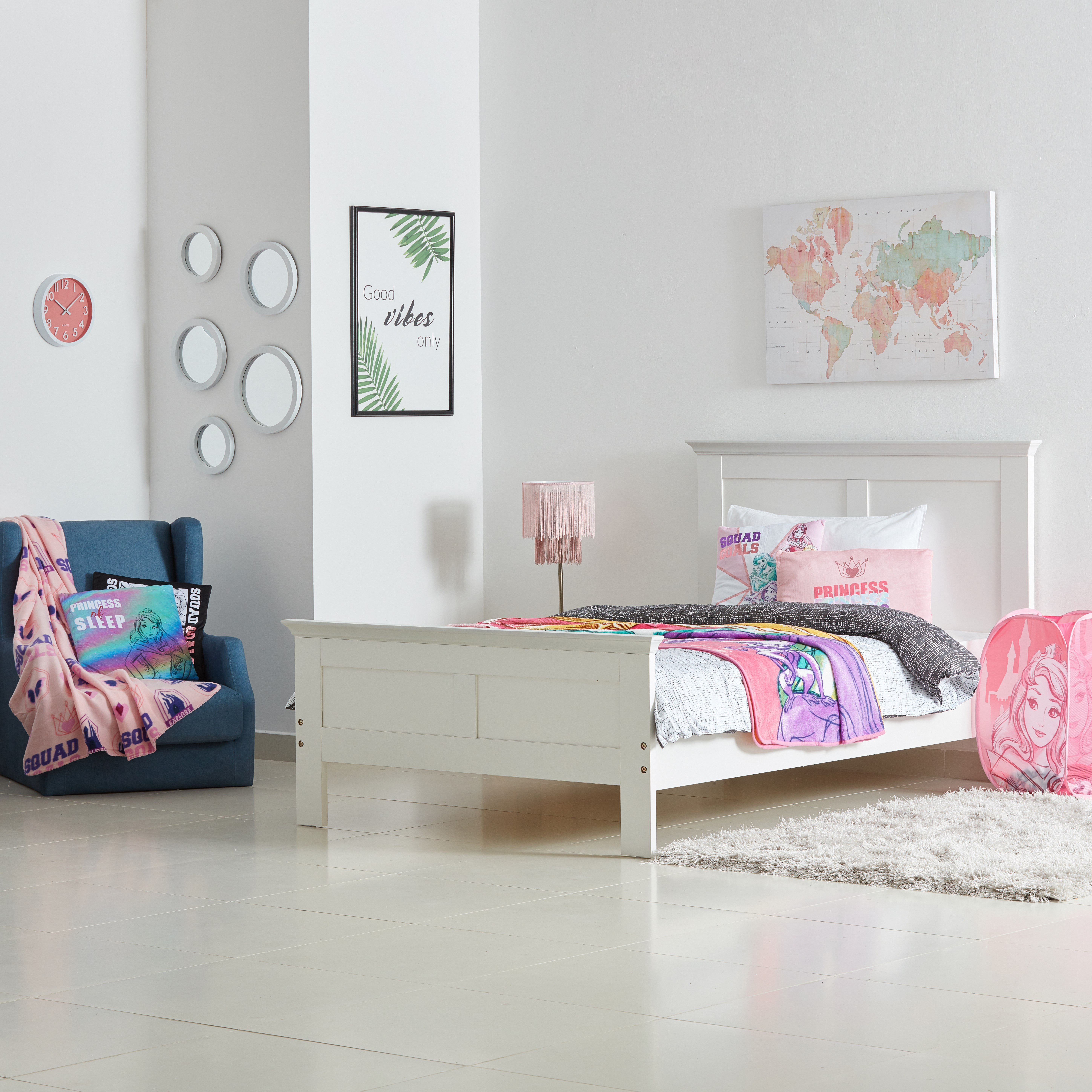 بطانية صوف بطبعات رقميّة أميرة - 160x220 سم-hbxhomeware-hbxkidsandyouth-image-4