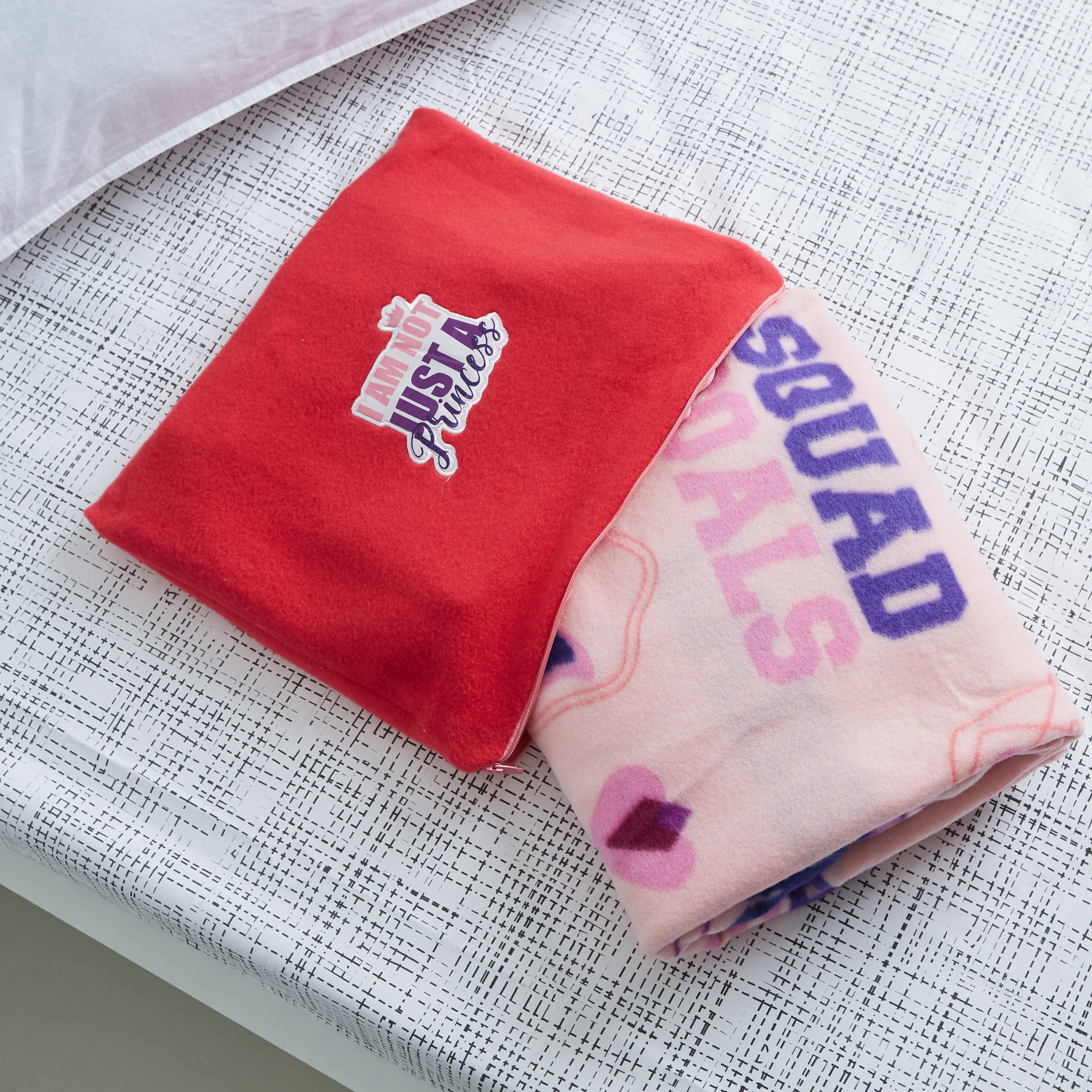 Princess Digital Printed Convertible Throw-hbxhomeware-hbxkidsandyouth-image-4