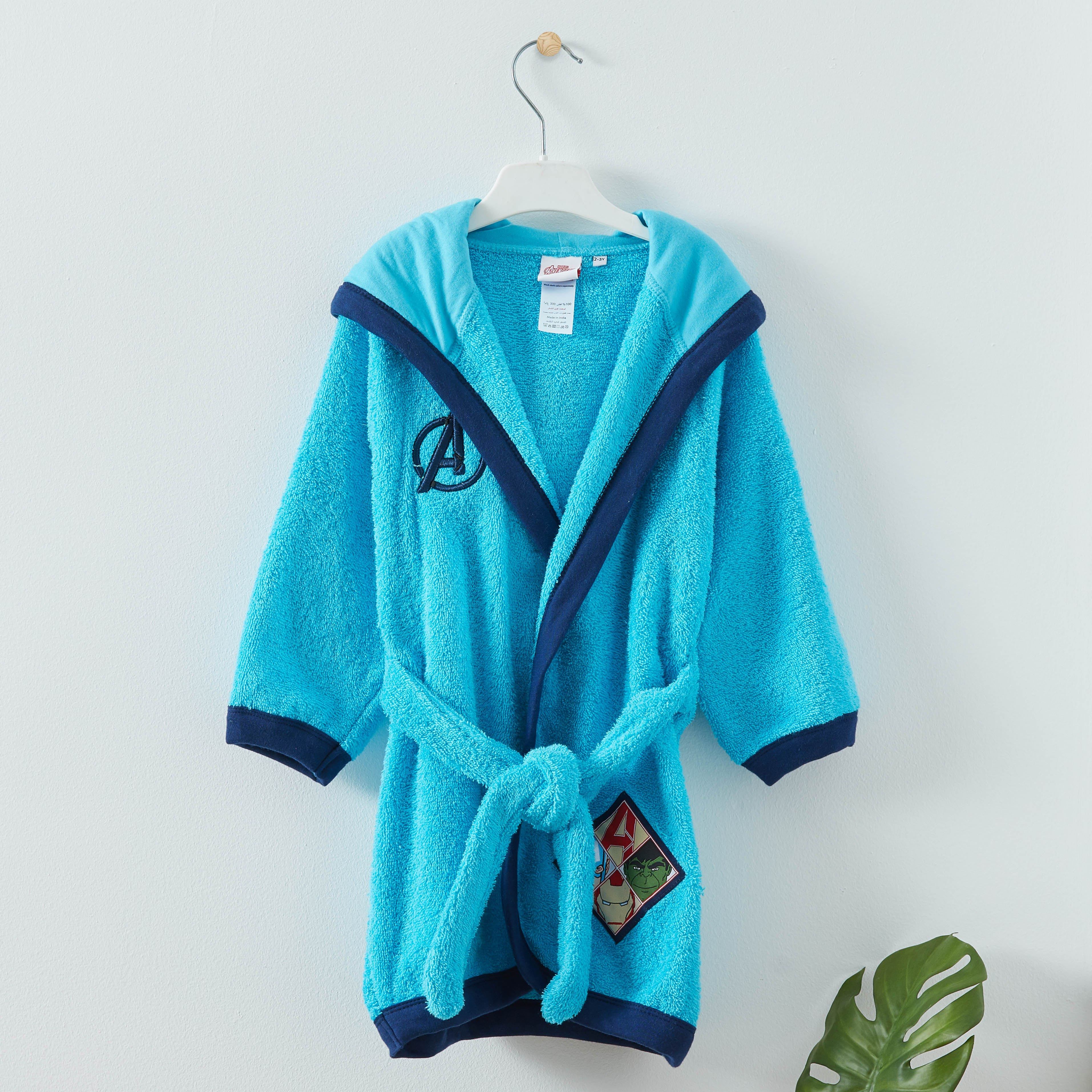 روب حمّام مُطرّز مع رباط خصر بطبعات أفنجرز-hbxhomeware-hbxkidsandyouth-image-1