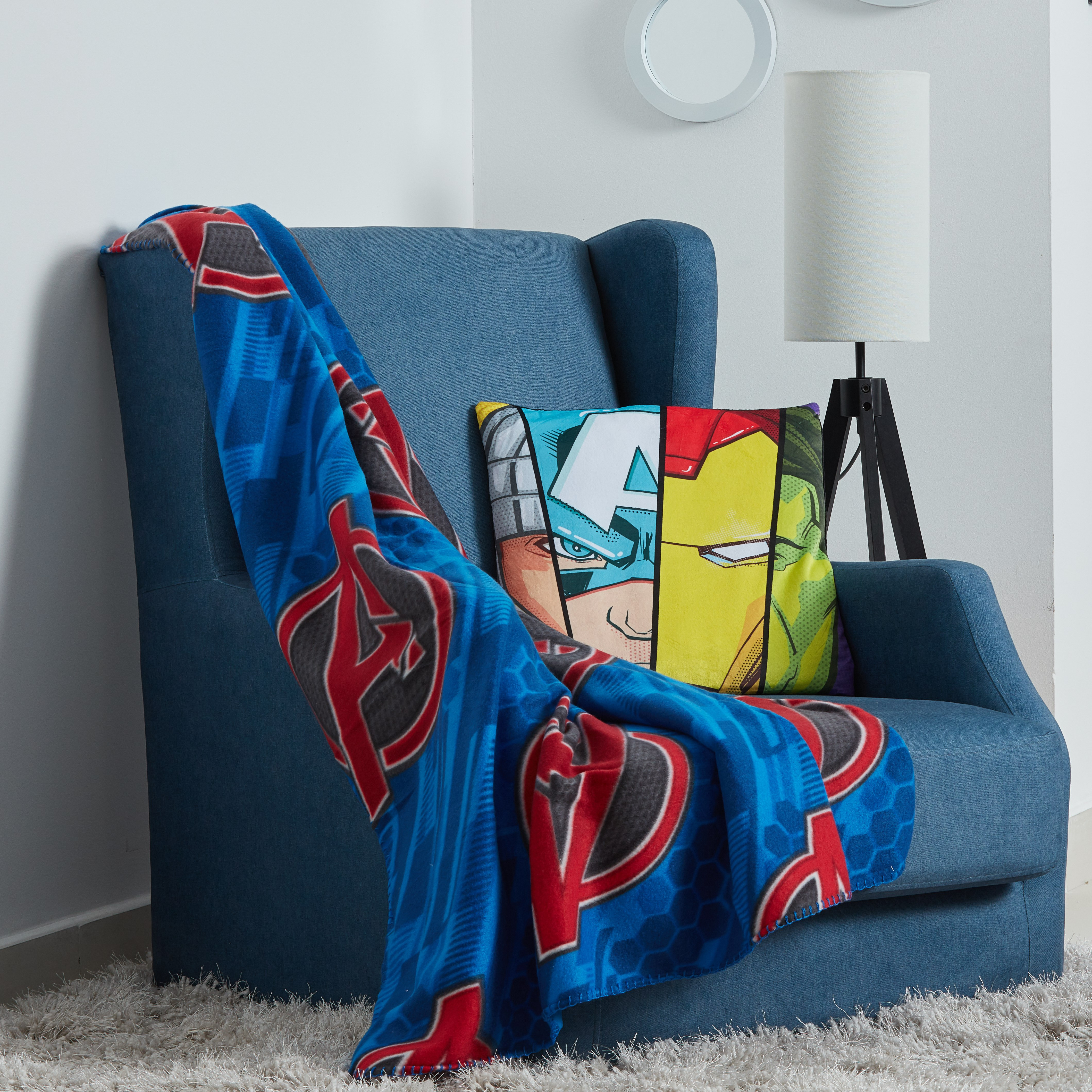 وسادة  محشوة بطبعات رقميّة أفنجرز - 40x40 سم-hbxhomeware-hbxkidsandyouth-image-3