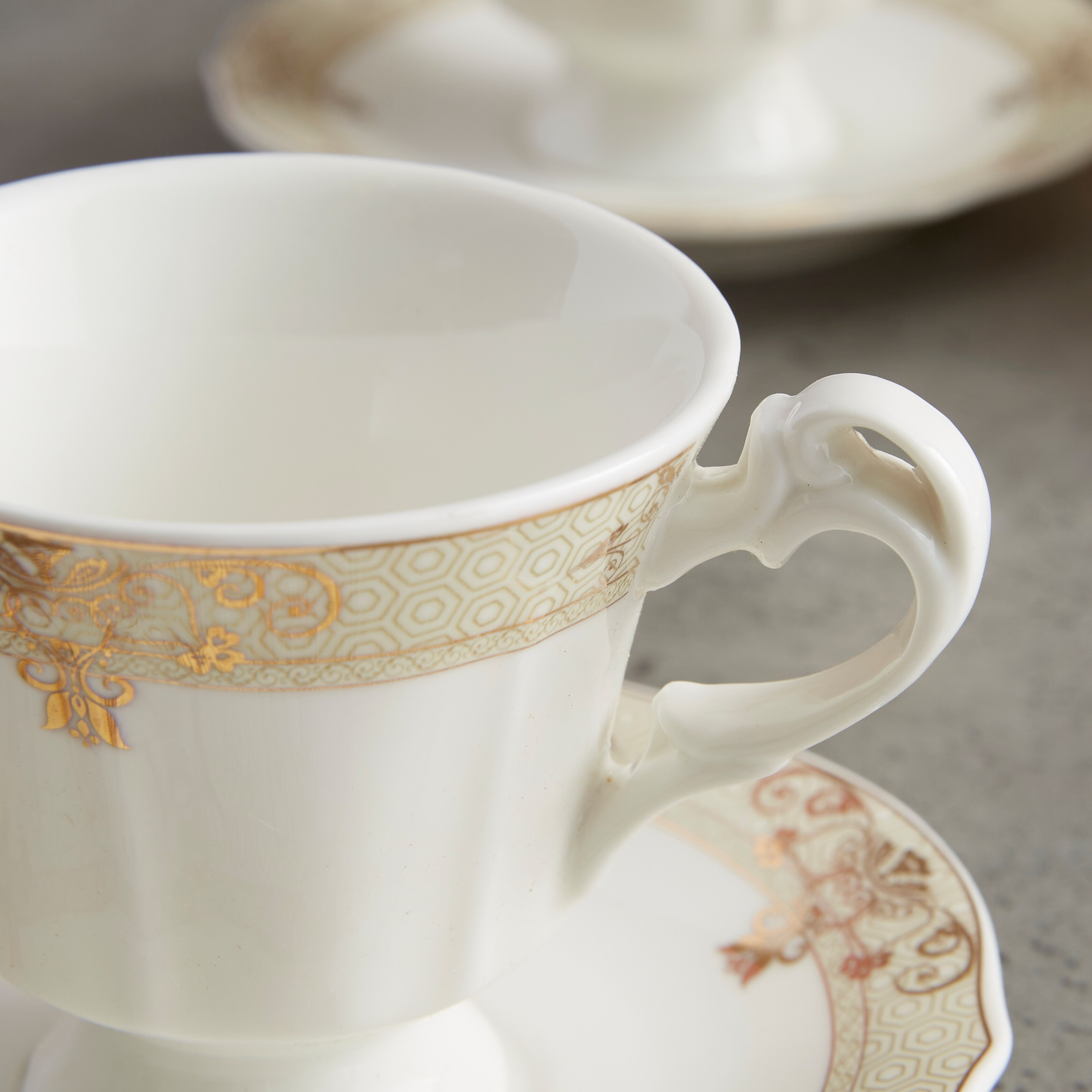 طقم فناجين بصحون 12 قطعة- 200 مل-hbxhomeware-diningandtabletop-coffeeandteasets-image-3