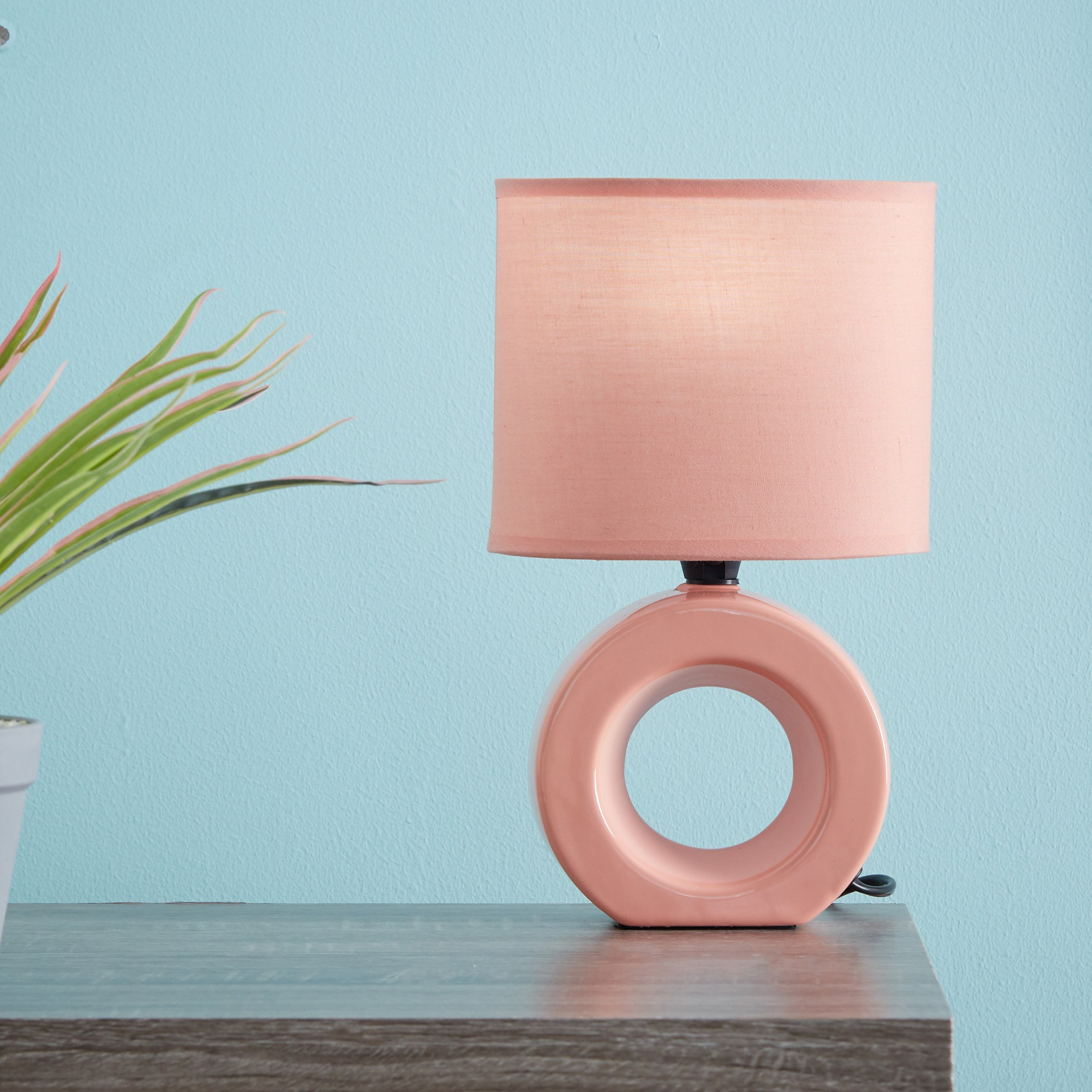 مصباح طاولة سيراميك من بيتا- 42 سم-hbxlivingroom-lighting-tablelamps-image-1