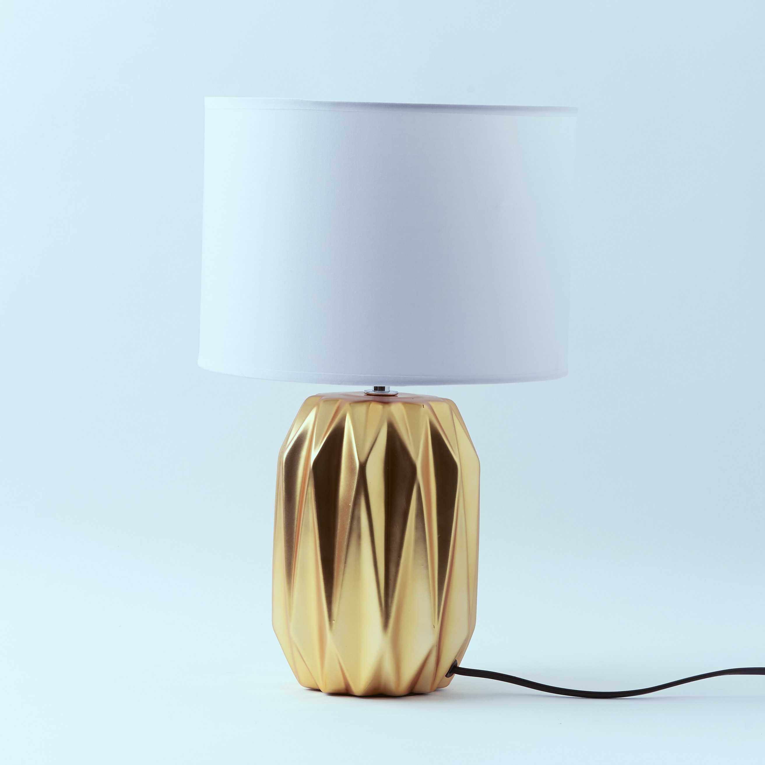 مصباح سيراميك بقاعدة بارزة الملمس من نويل - 40 سم-hbxlivingroom-lighting-tablelamps-image-5