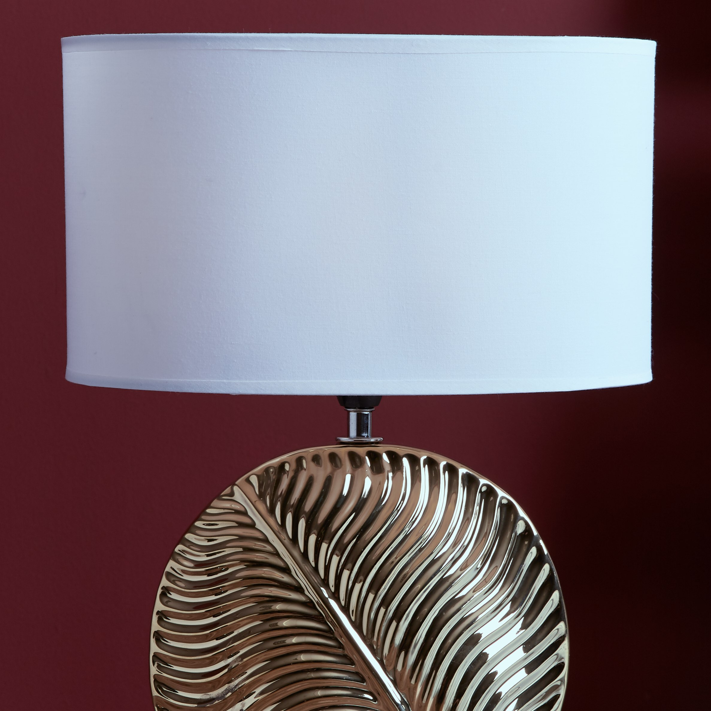 Frond Ceramic Table Lamp with Textured Base - 40 cm-hbxlivingroom-lighting-tablelamps-image-3