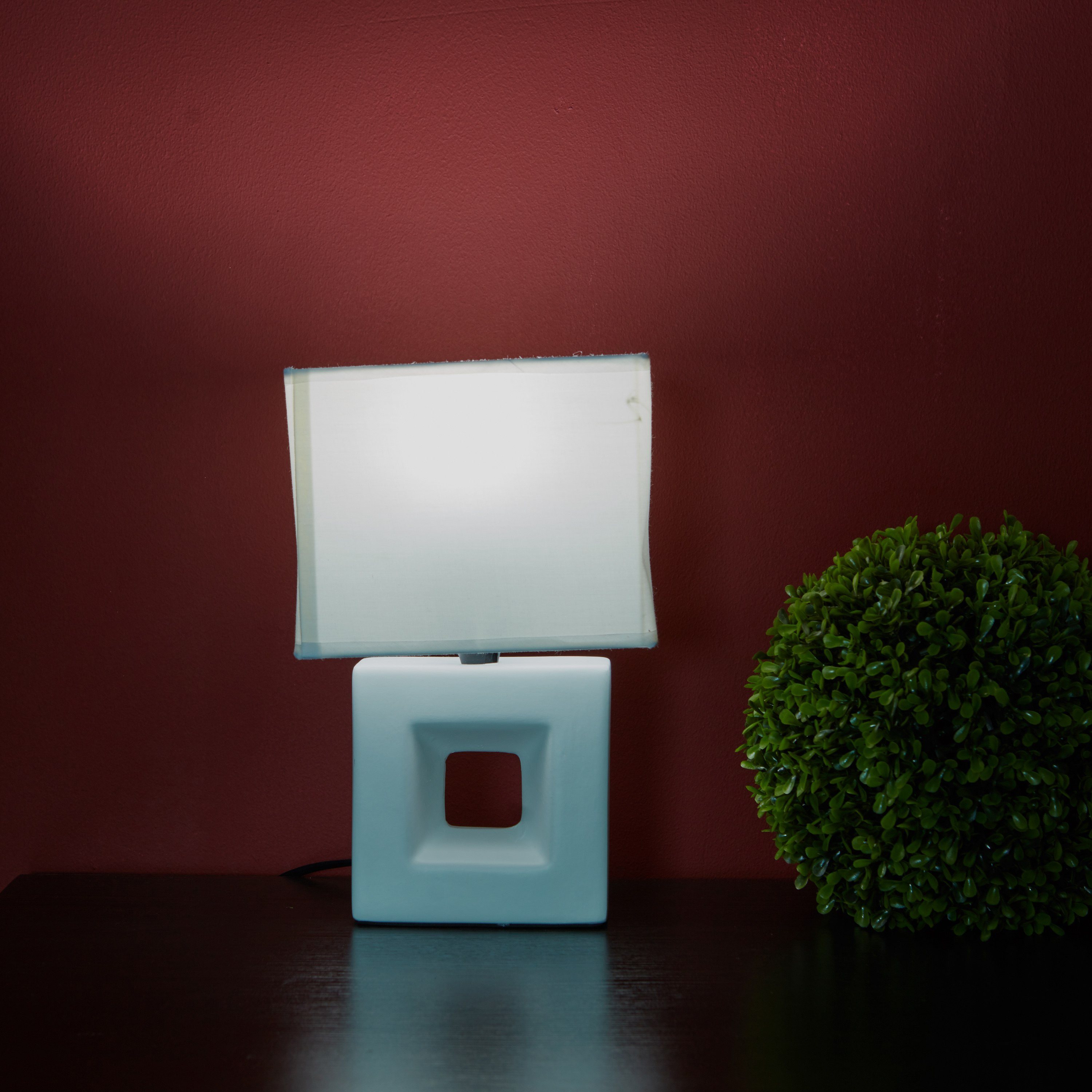مصباح طاولة سيراميك من ريكا - 29 سم-hbxlivingroom-lighting-tablelamps-image-2