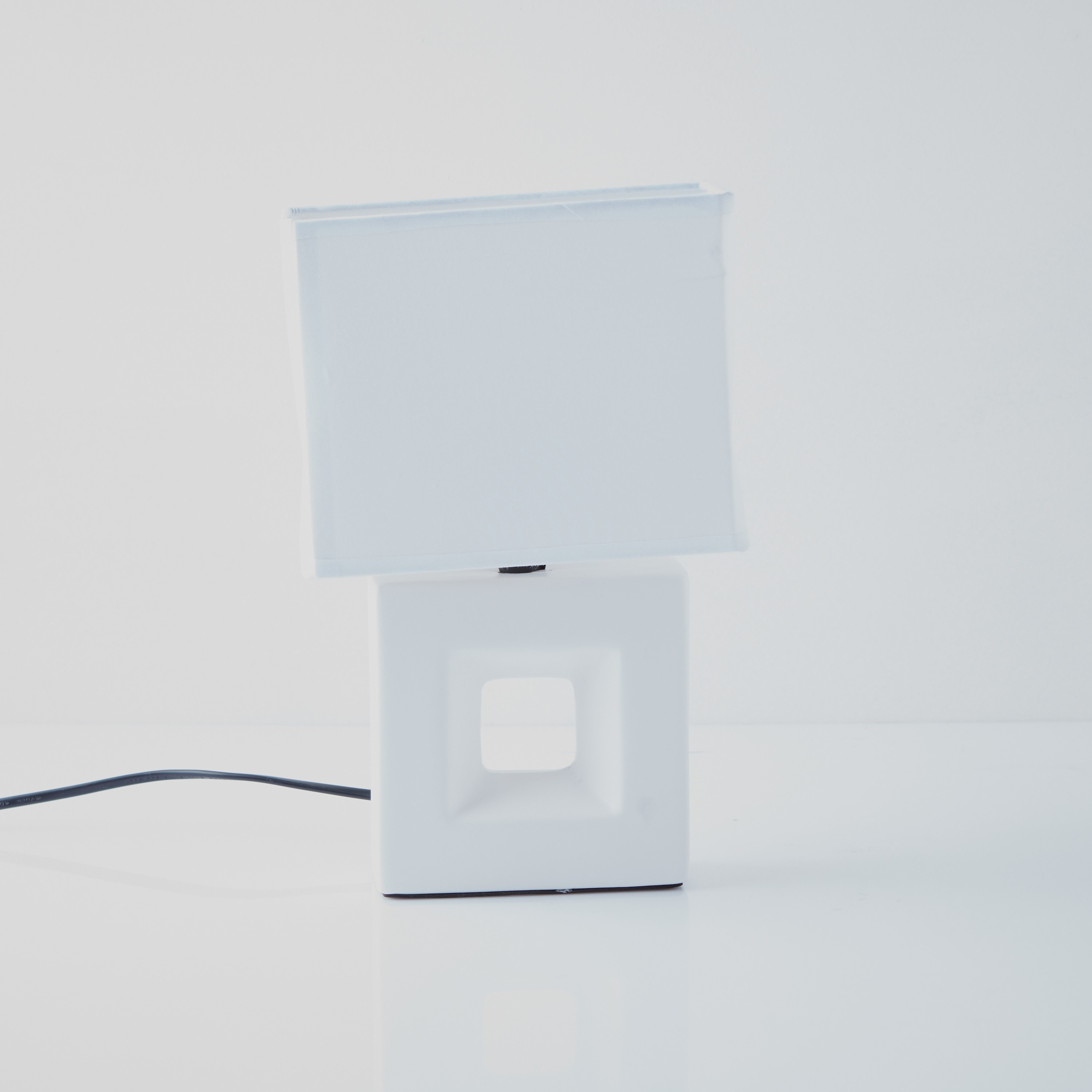 مصباح طاولة سيراميك من ريكا - 29 سم-hbxlivingroom-lighting-tablelamps-image-5