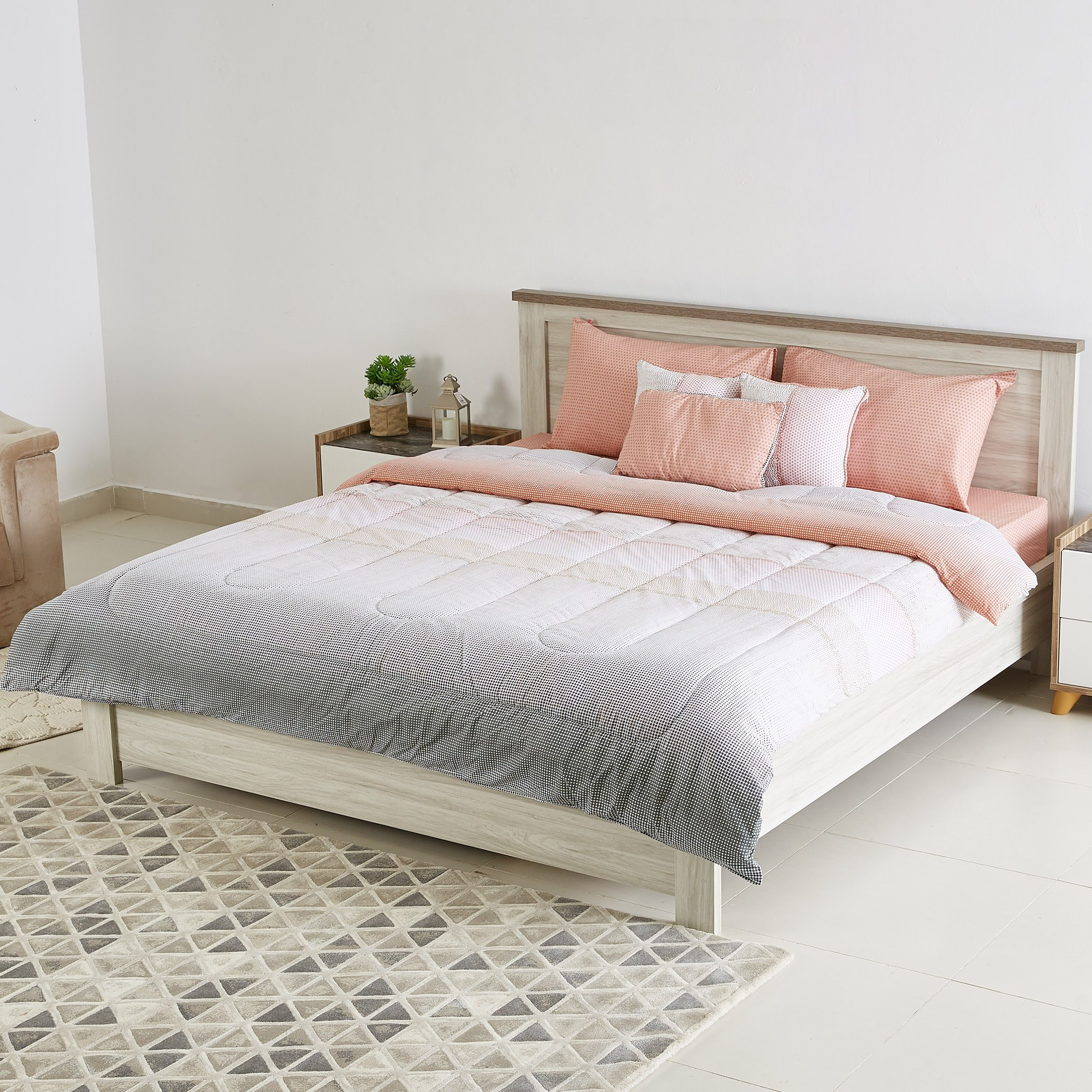 طقم أغطية لحاف كينج بطبعات منقّطة - 7 قطع- 240x220 سم-PROMO_HB_AE_B1G1_250925-image-1