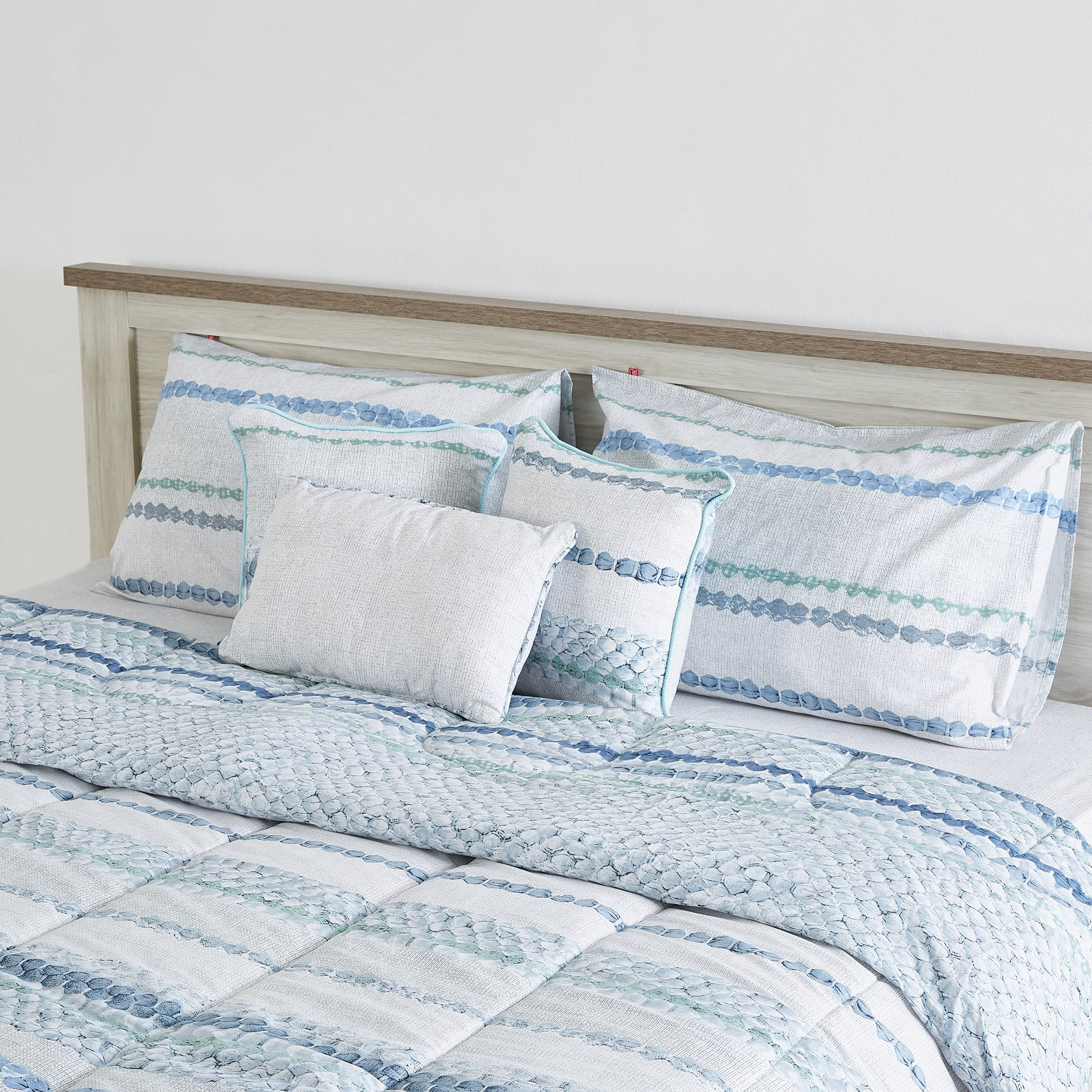 Cable Printed 7-Piece King Sized Comforter Set - 240x220 cm-PROMO_HB_AE_B1G1_250925-image-2