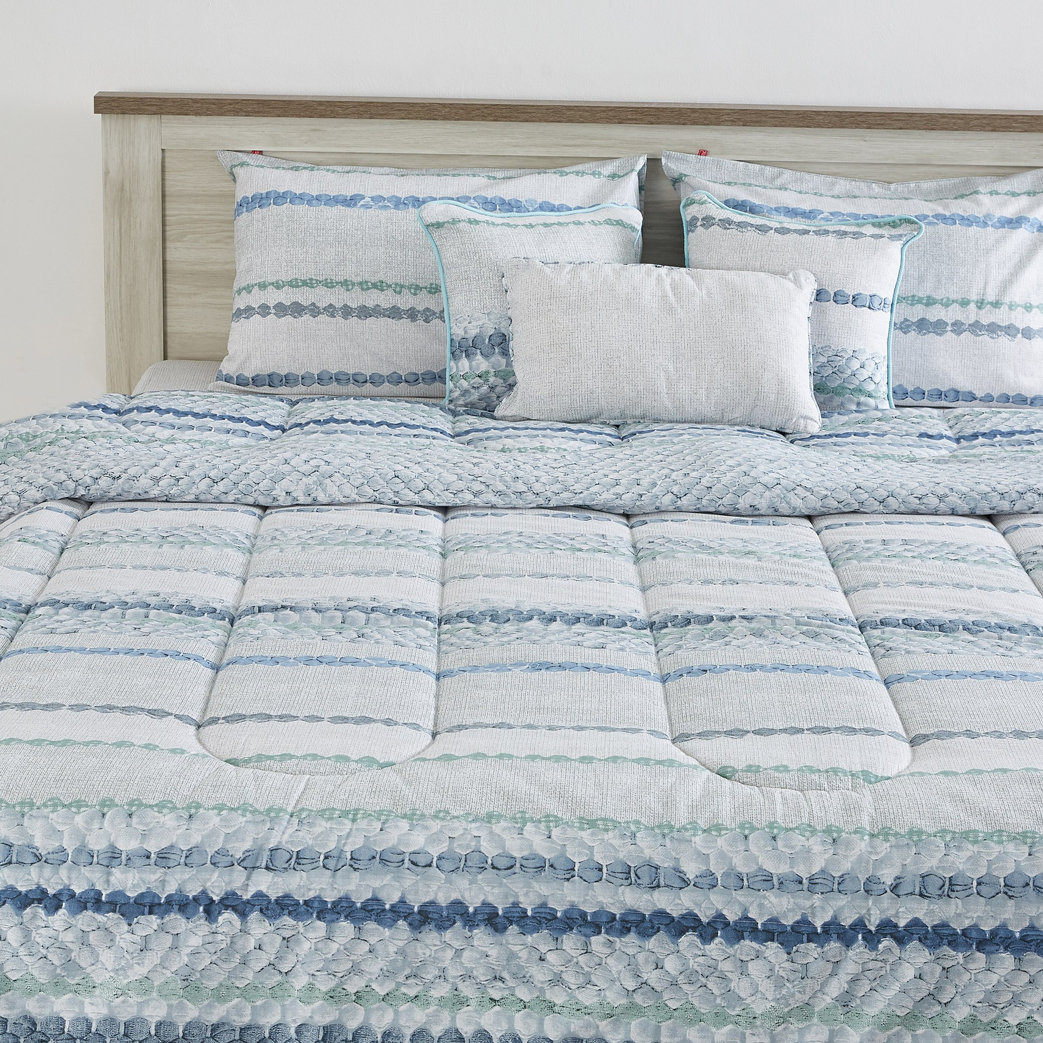 Cable Printed 7-Piece King Sized Comforter Set - 240x220 cm-PROMO_HB_AE_B1G1_250925-image-3