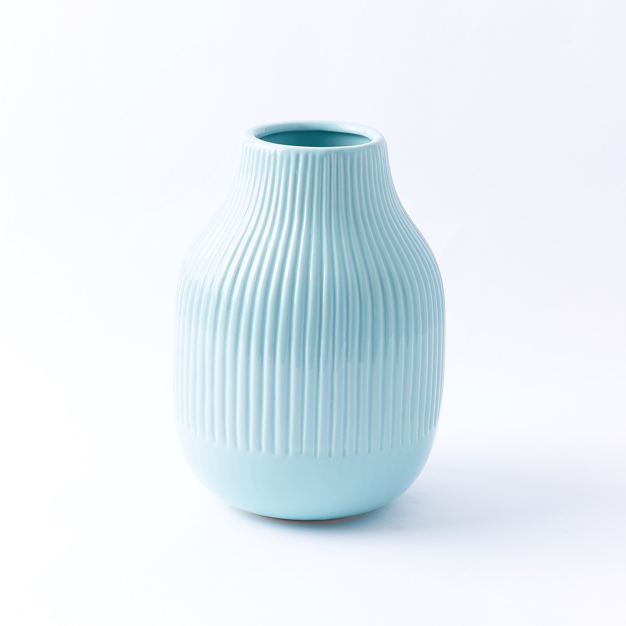 مزهرية سيراميك بارزة الملمس من سيركا-hbxbedroom-decorandaccessories-vases-image-4