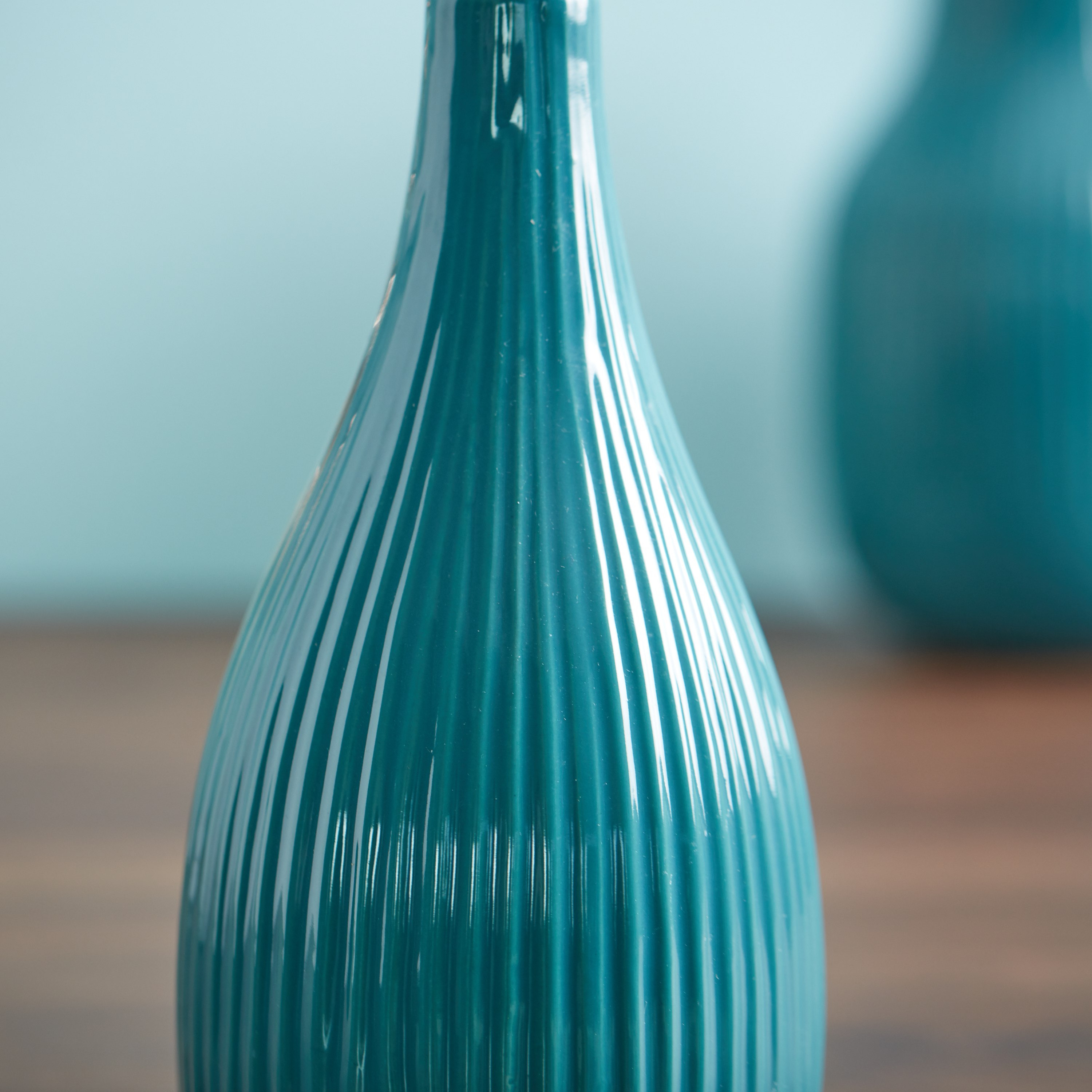 Textured Ceramic Vase-hbxbedroom-decorandaccessories-vases-image-3