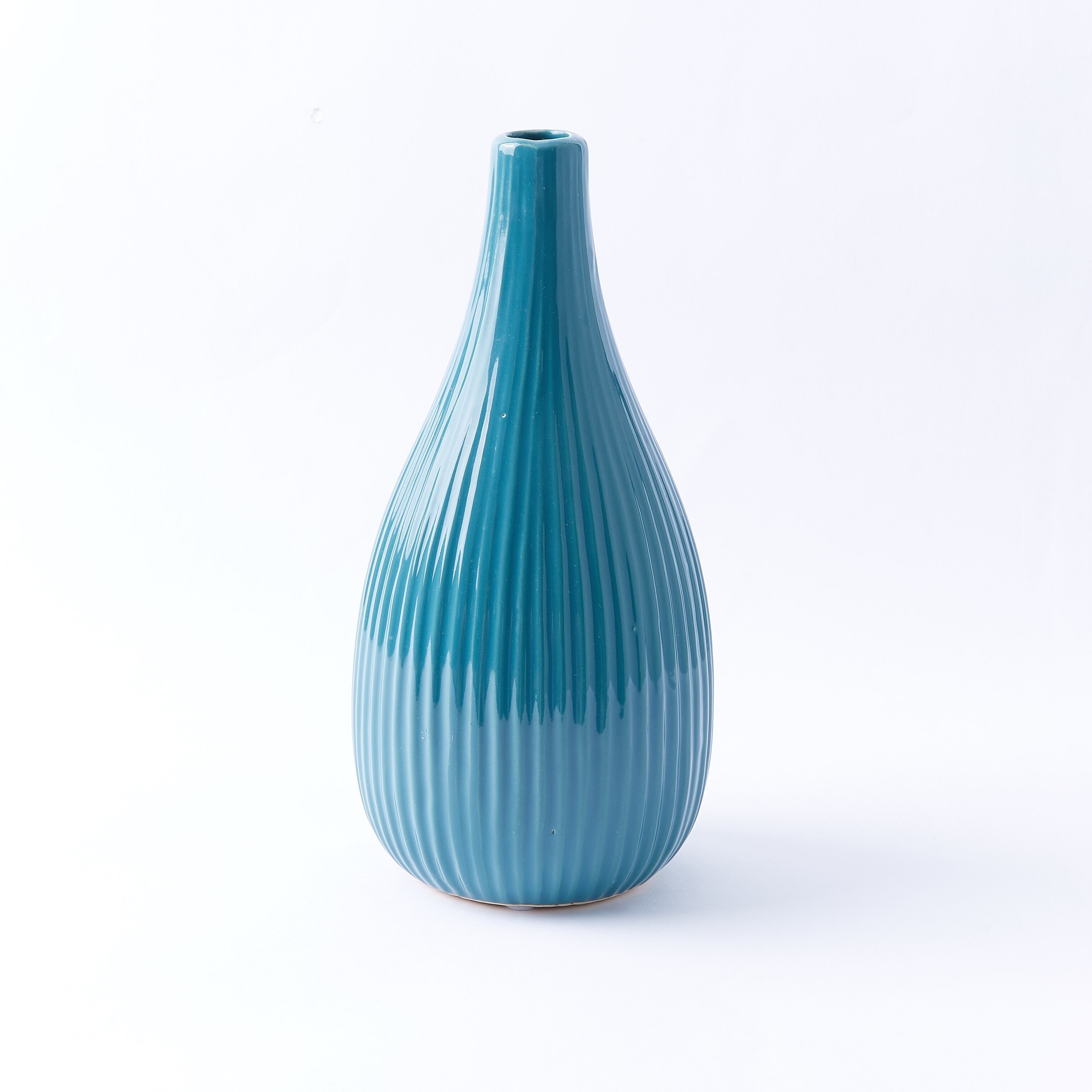 Textured Ceramic Vase-hbxbedroom-decorandaccessories-vases-image-5