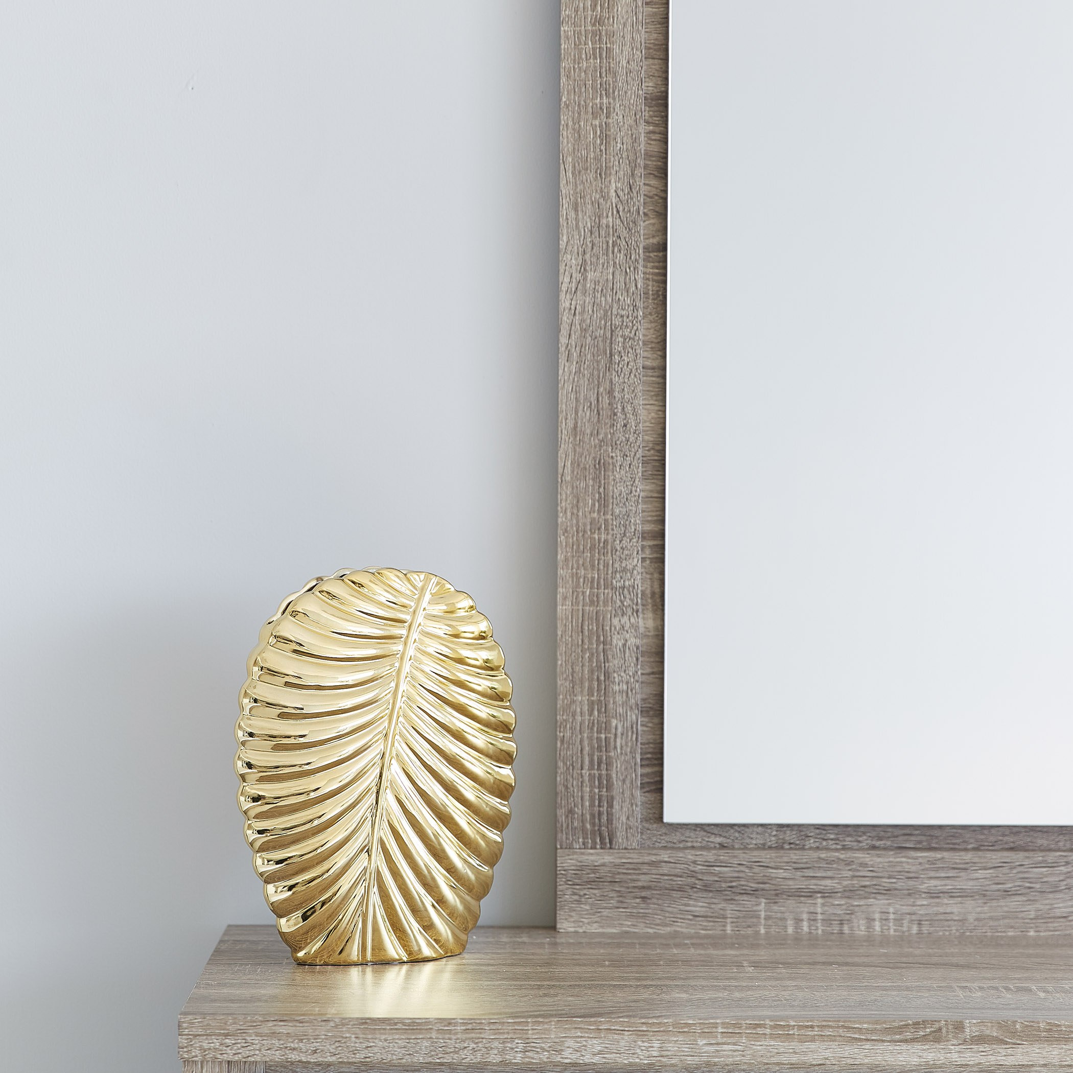 Frond Textured Ceramic Vase-hbxbedroom-decorandaccessories-vases-image-2