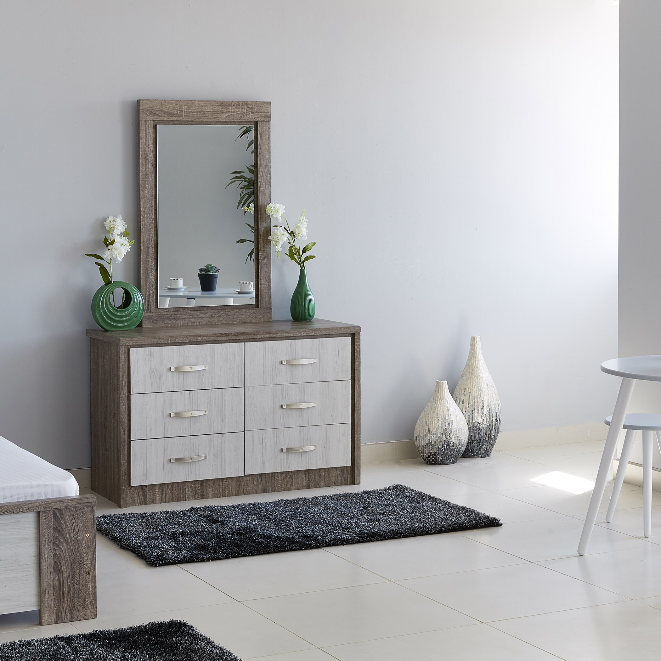 Zahara Textured Ceramic Vase-hbxbedroom-decorandaccessories-vases-image-4