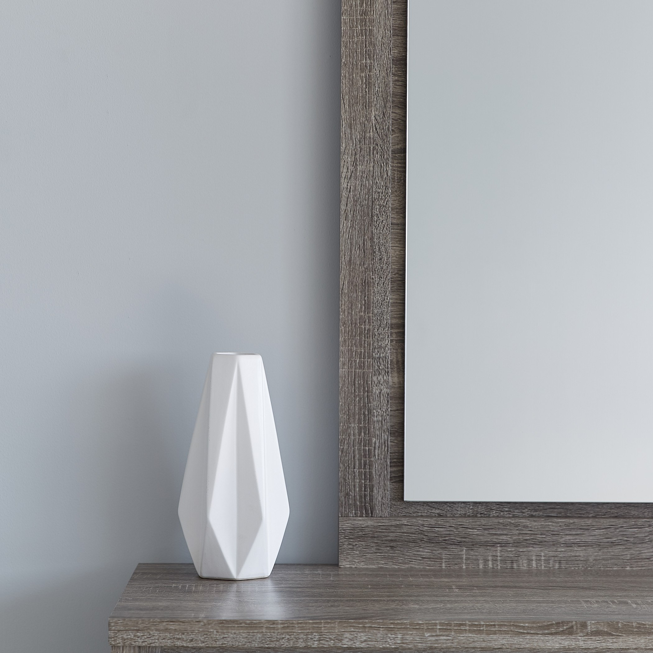 Lyra Ceramic Patterned Vase-hbxbedroom-decorandaccessories-vases-image-2