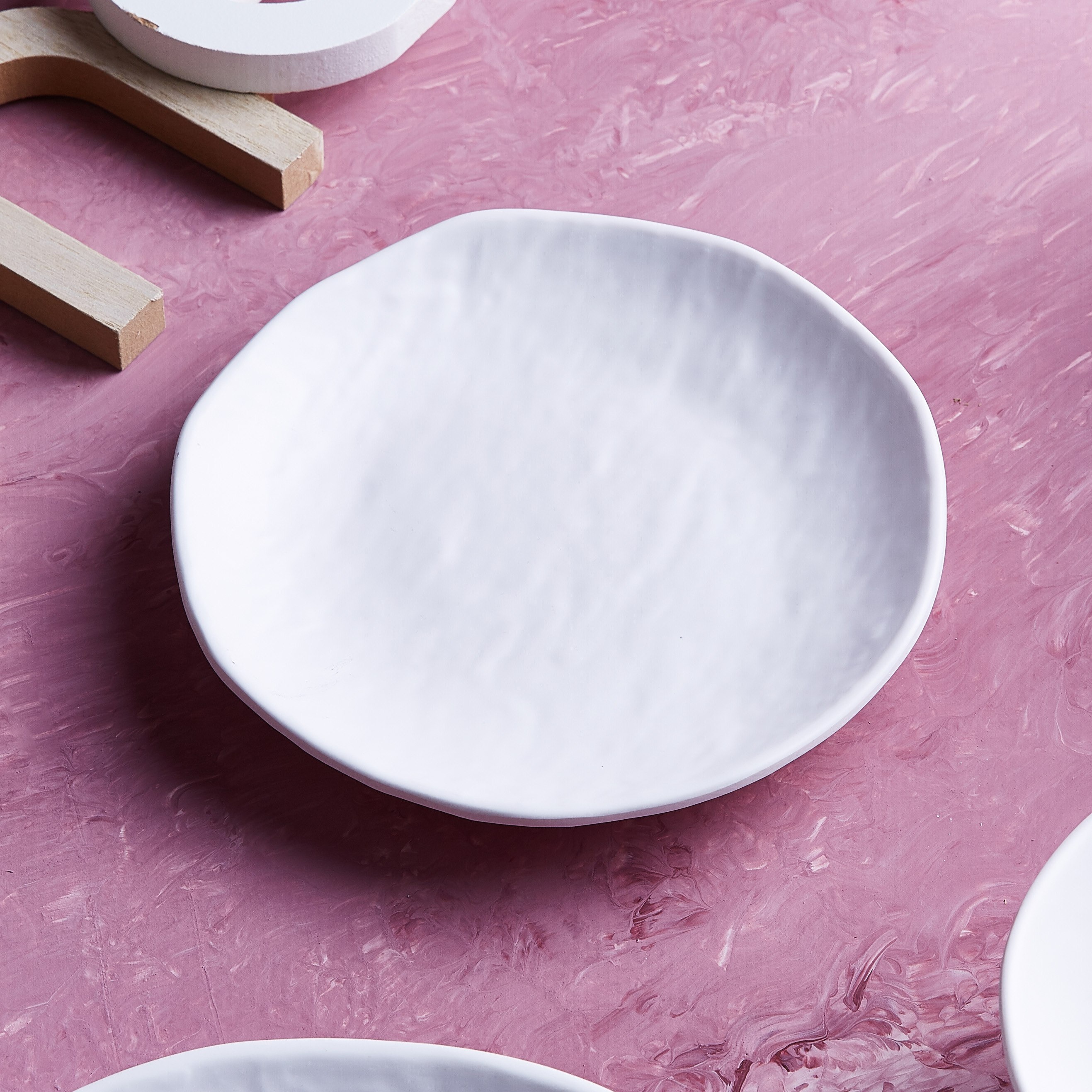 صحن جانبي كلاسيك - 18 سم-hbxdecorandfurnishings-tabletop-crockery-image-1