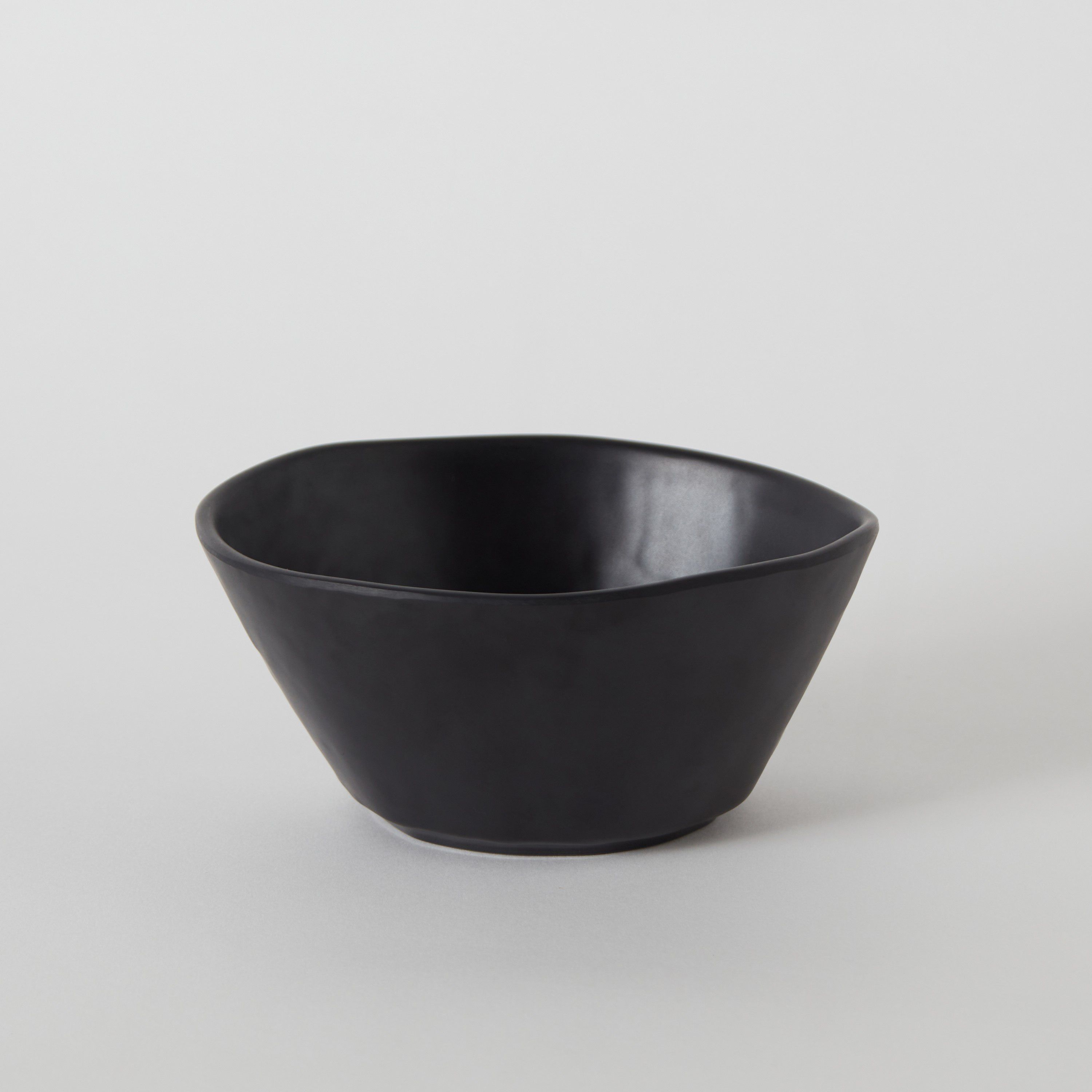 وعاء تقديم كلاسيك - 14 سم -hbxdecorandfurnishings-tabletop-crockery-image-5