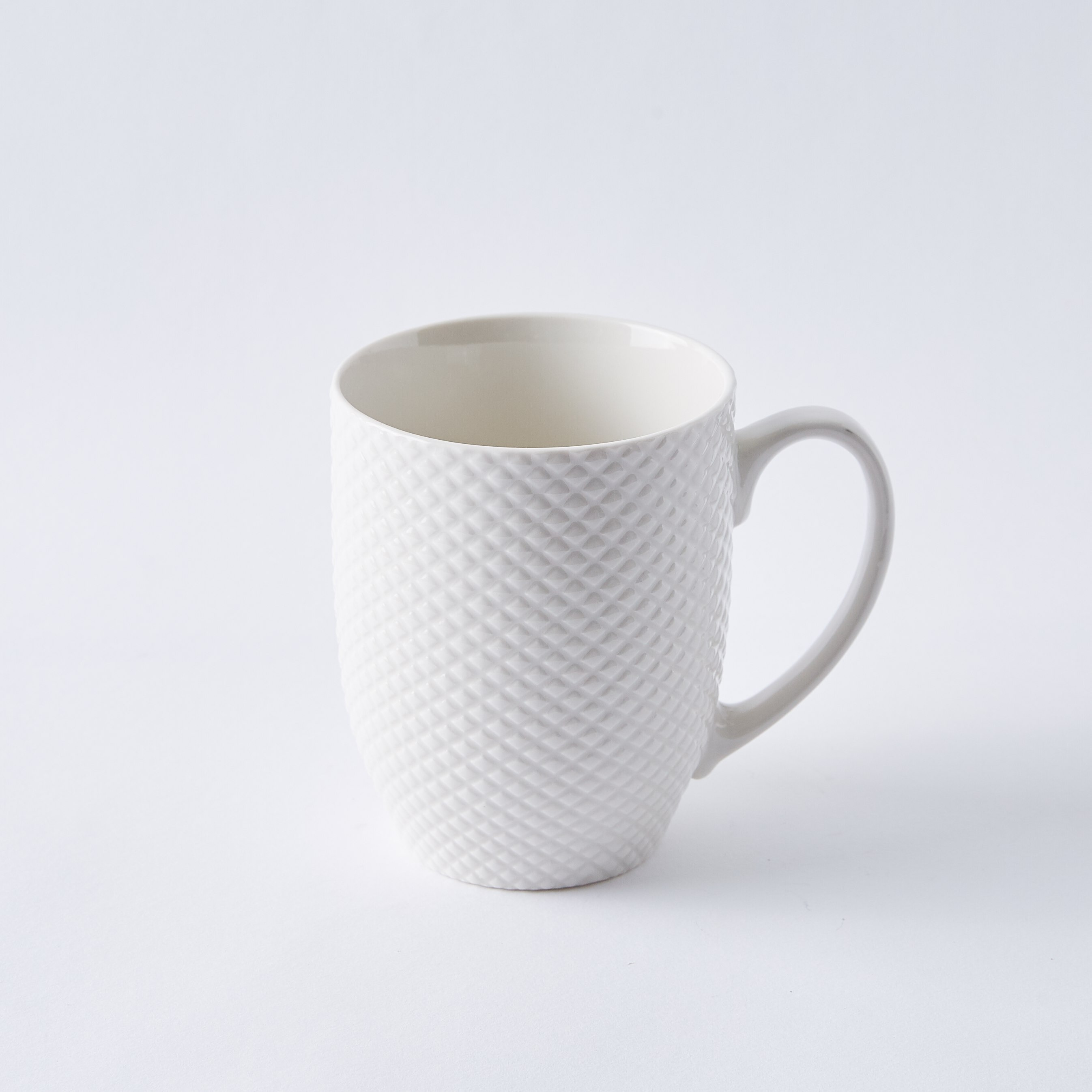 Embossed Mug  - 280 ml-hbxdecorandfurnishings-tabletop-crockery-image-3