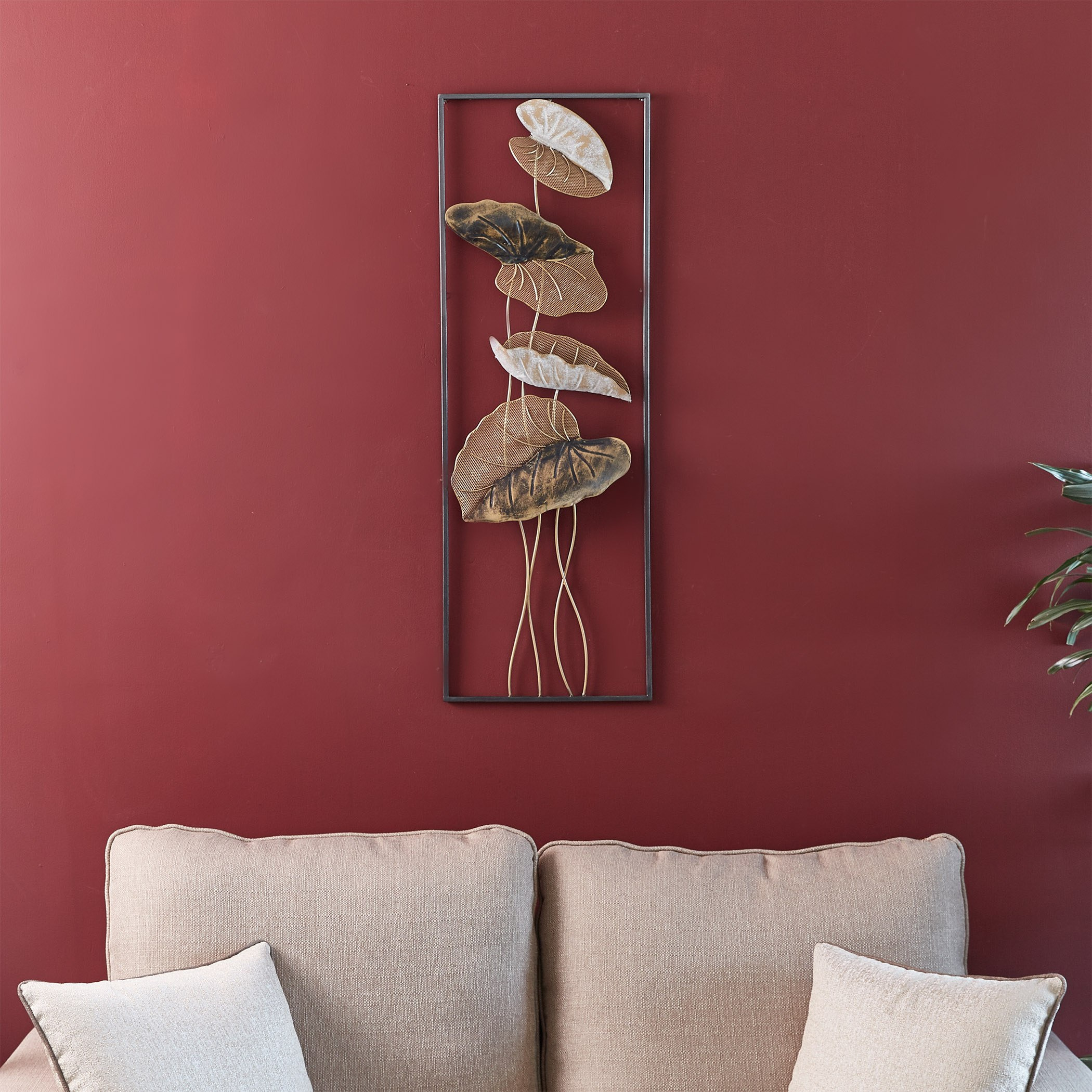 زينة حائط معدن على شكل ورقة شجر من نورا-hbxdiningroom-walldecor-wallart-image-1
