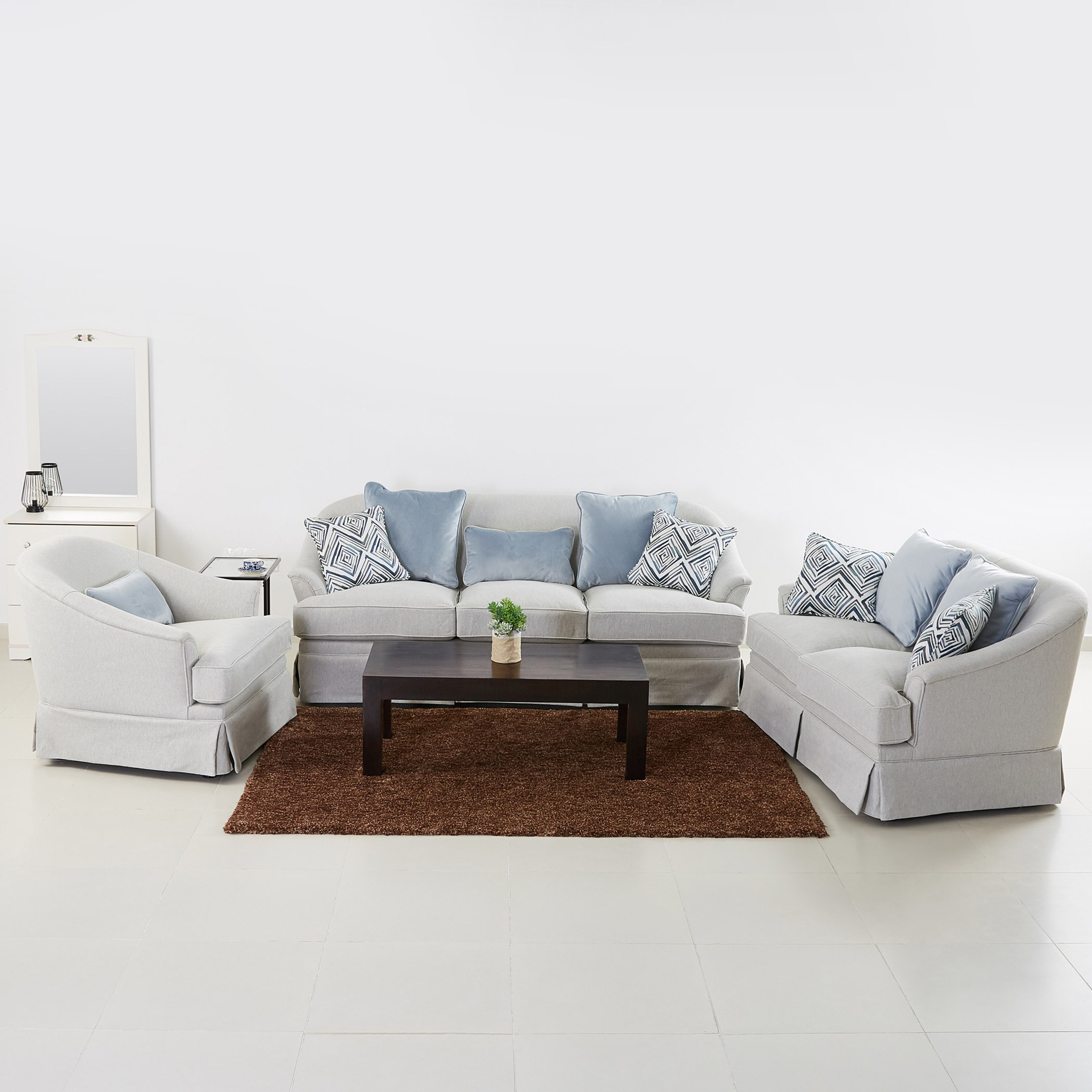 مقعد بمساند ذراعين ووسادة مبعثرة من أوكسفيل-hbxlivingroom-sofasandarmchairs-sofas-image-5