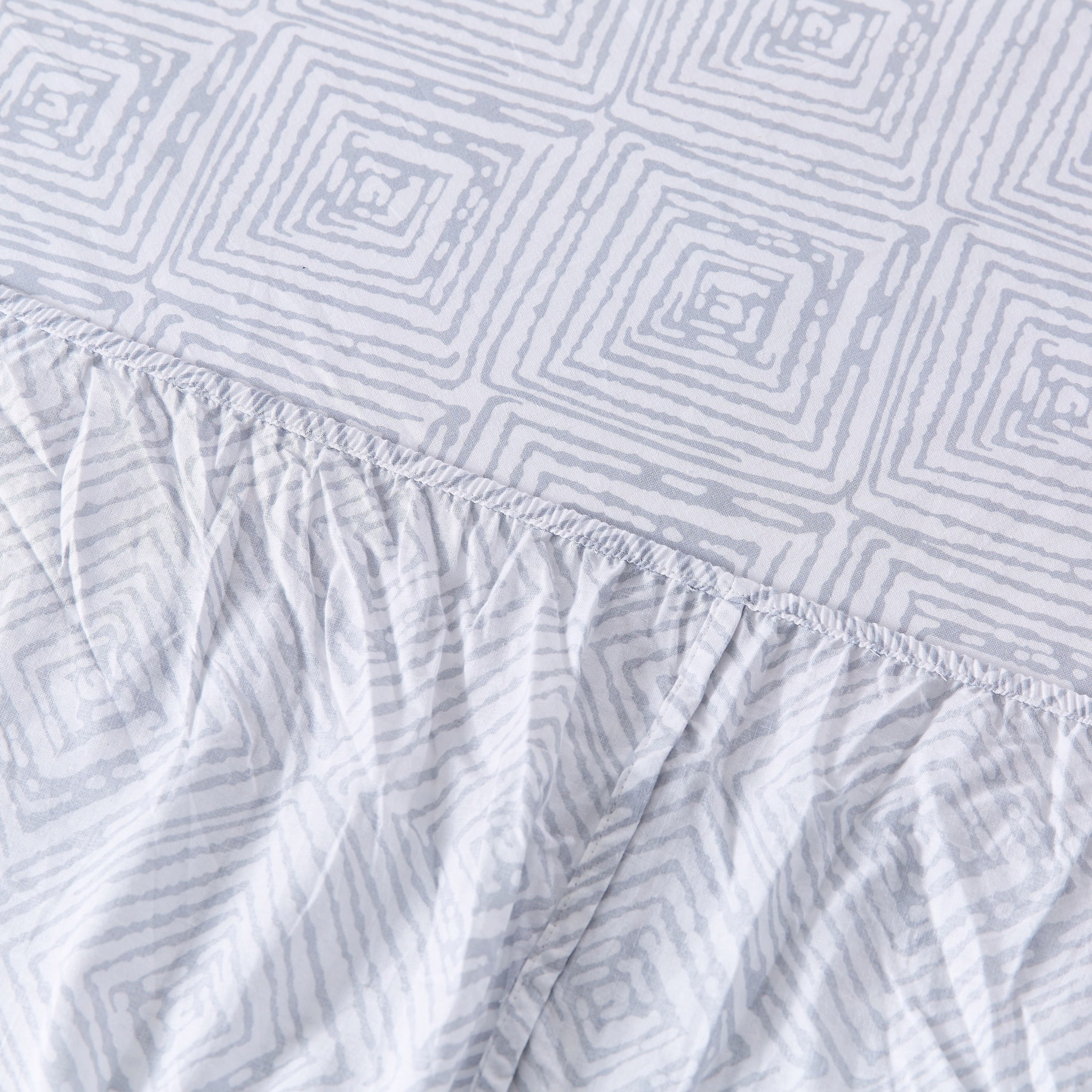 شرشف مطاطي سوبر كينج بطبعات من هايدن - 200x200 سم-hbxhomeware-hbxbedroom-image-3