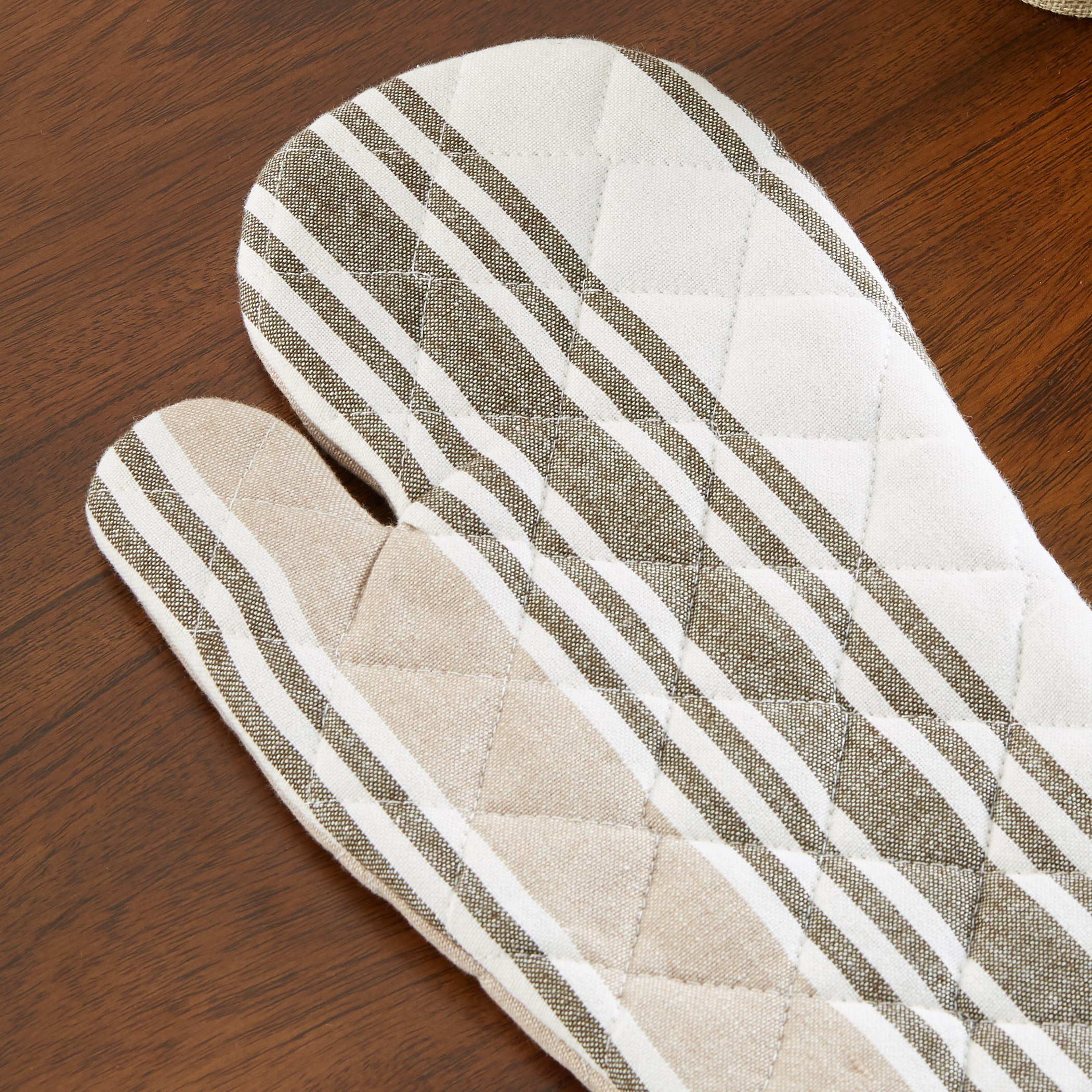 Native Striped Oven Mitten-hbxdecorandfurnishings-homefurnishings-tablelinens-image-2